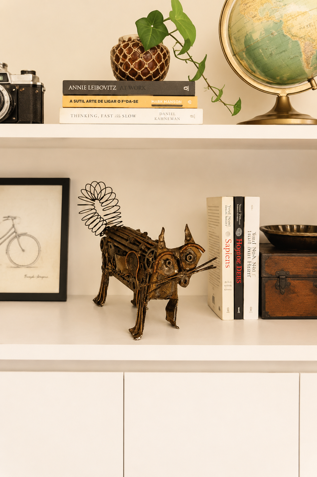 Escultura de Gato em Metal Assinada Francisco Moller