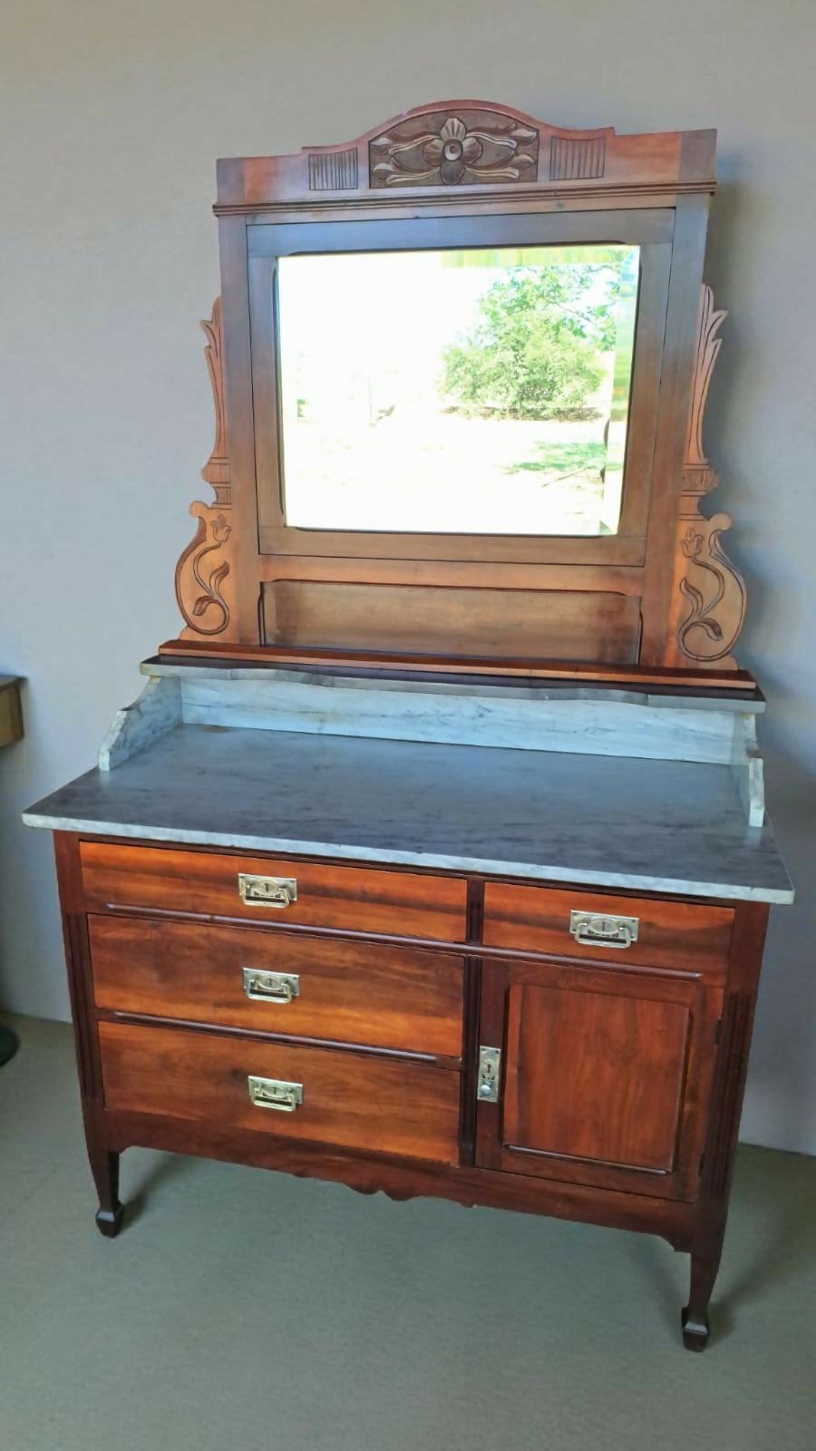 Cômoda Lavatório de 1923