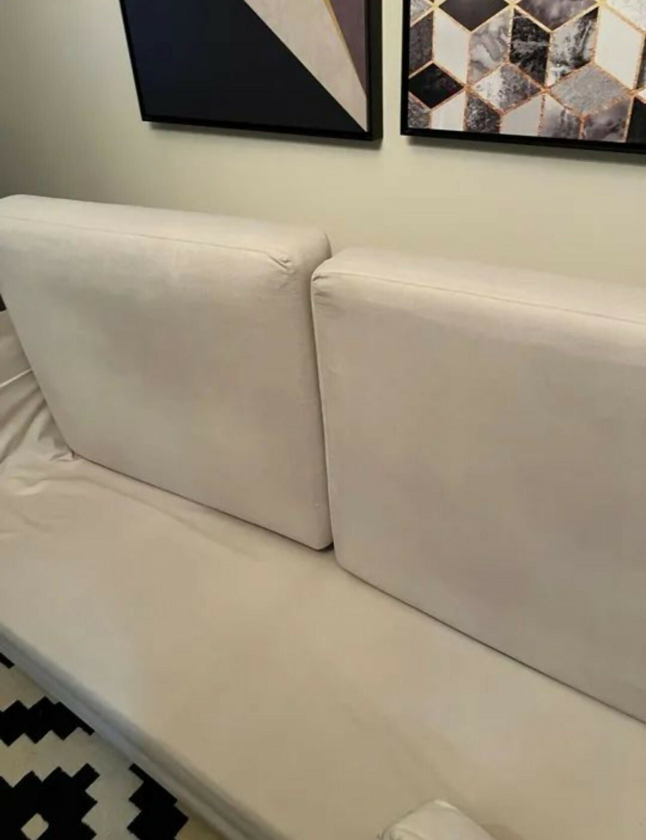 Sofá 4 lugares em suede - marca OPPA