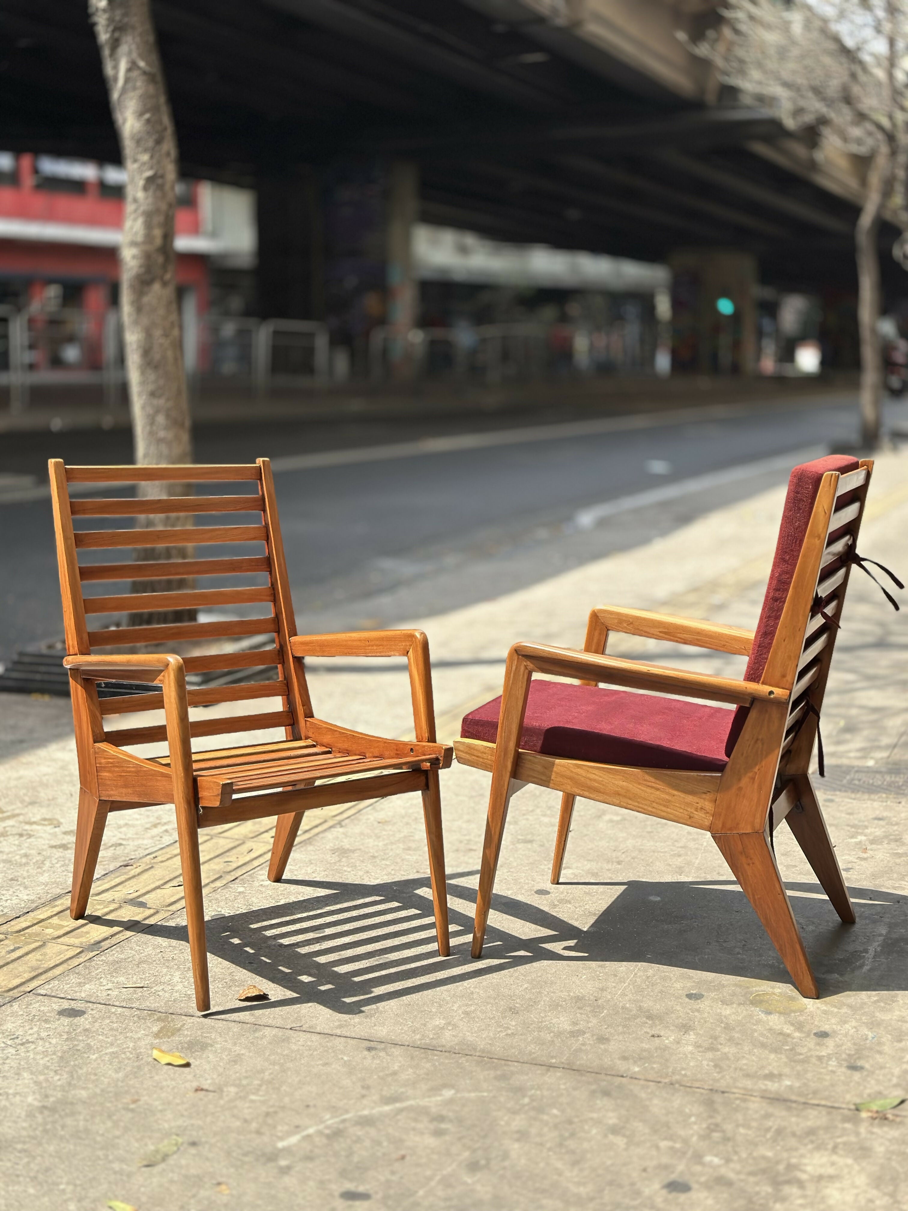 Par de Poltronas 60 / 70