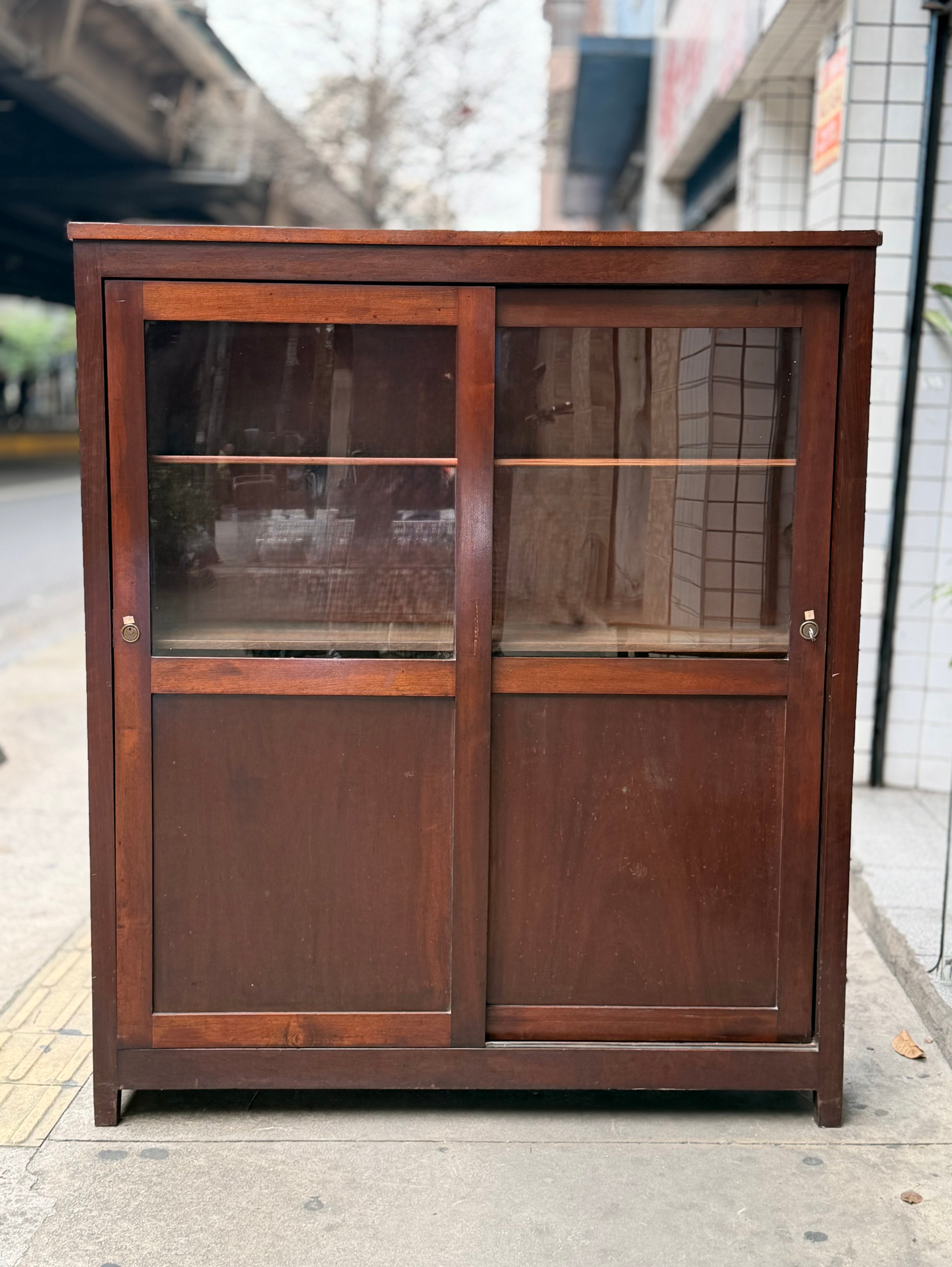 Armário / Livreiro com Portas de Correr