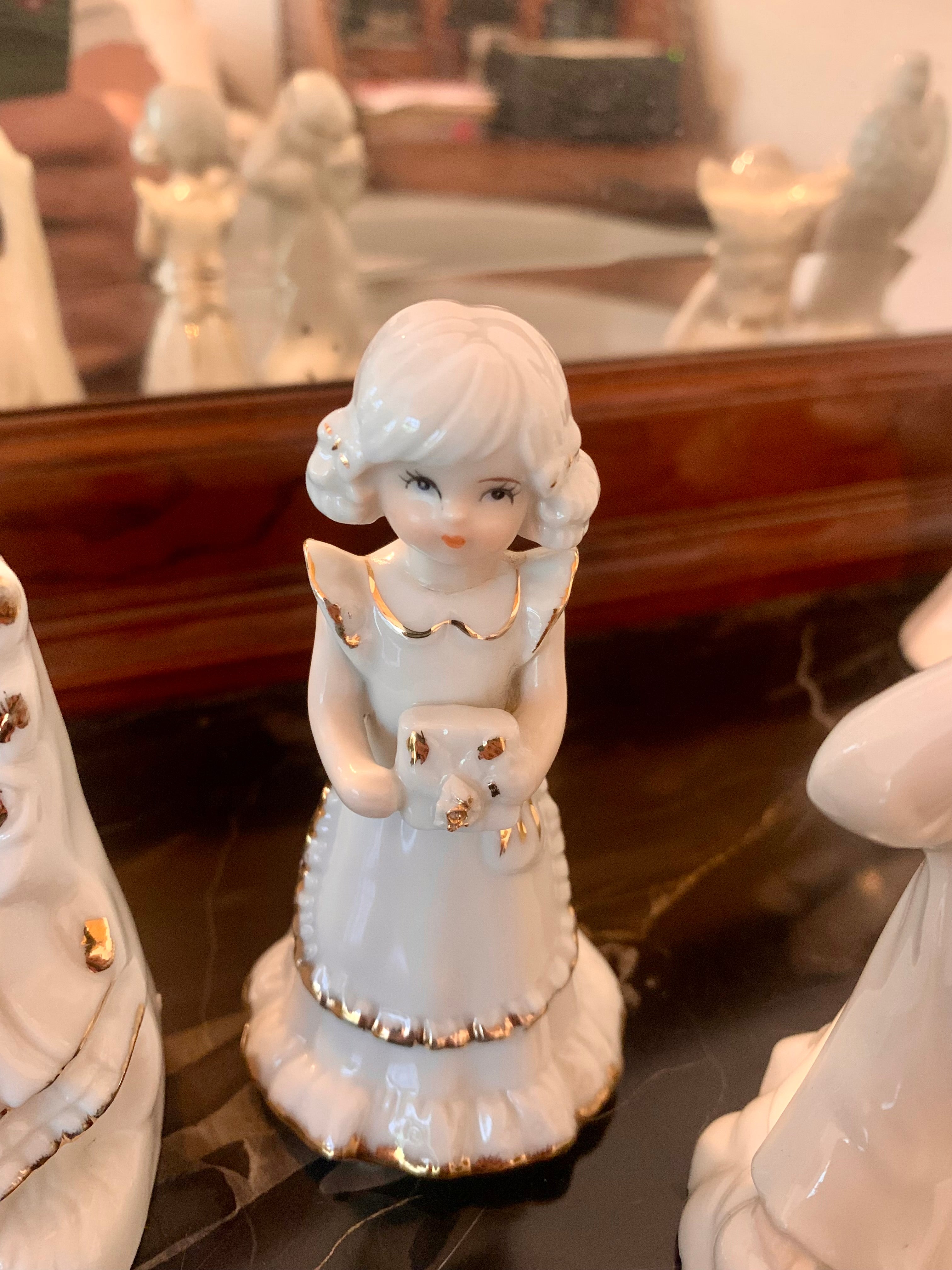 Lindos bibelots espanhóis em fina porcelana