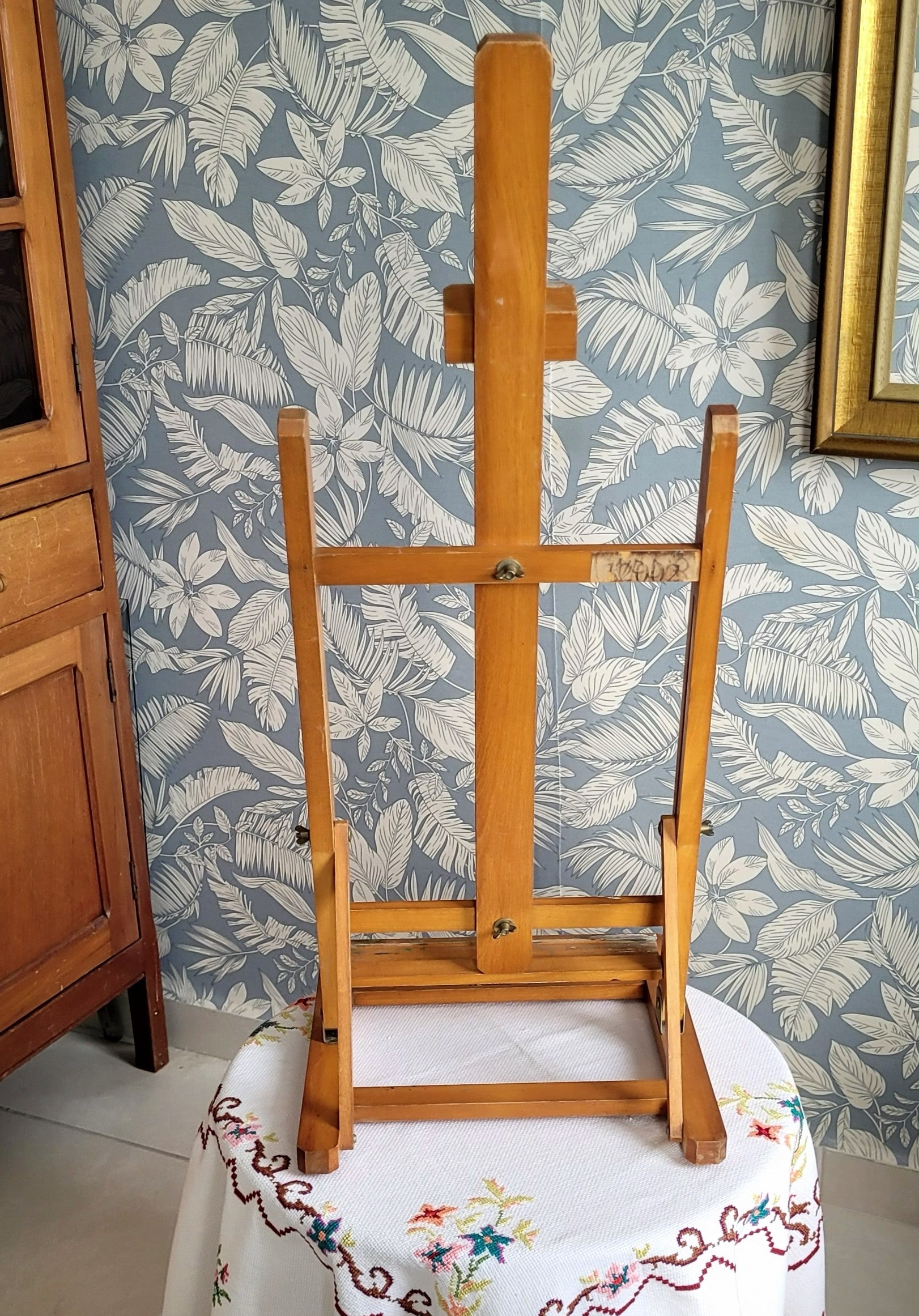 Cavalete de Mesa Profissional Luxo Trident Cornell