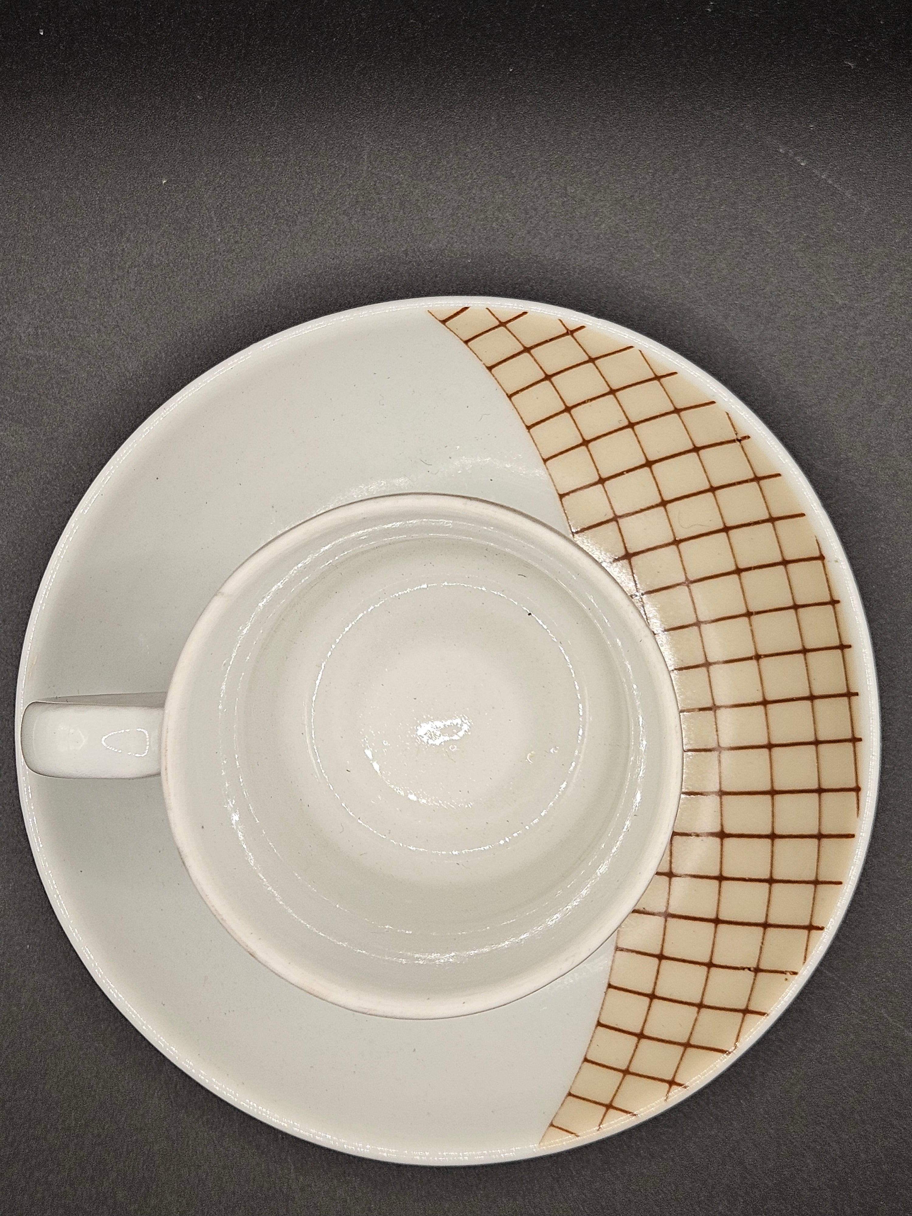 Xícaras de Café Porcelana Pozzani - Padrão Grid Xadres -Anos 1970 - Lote com 4 peças completas