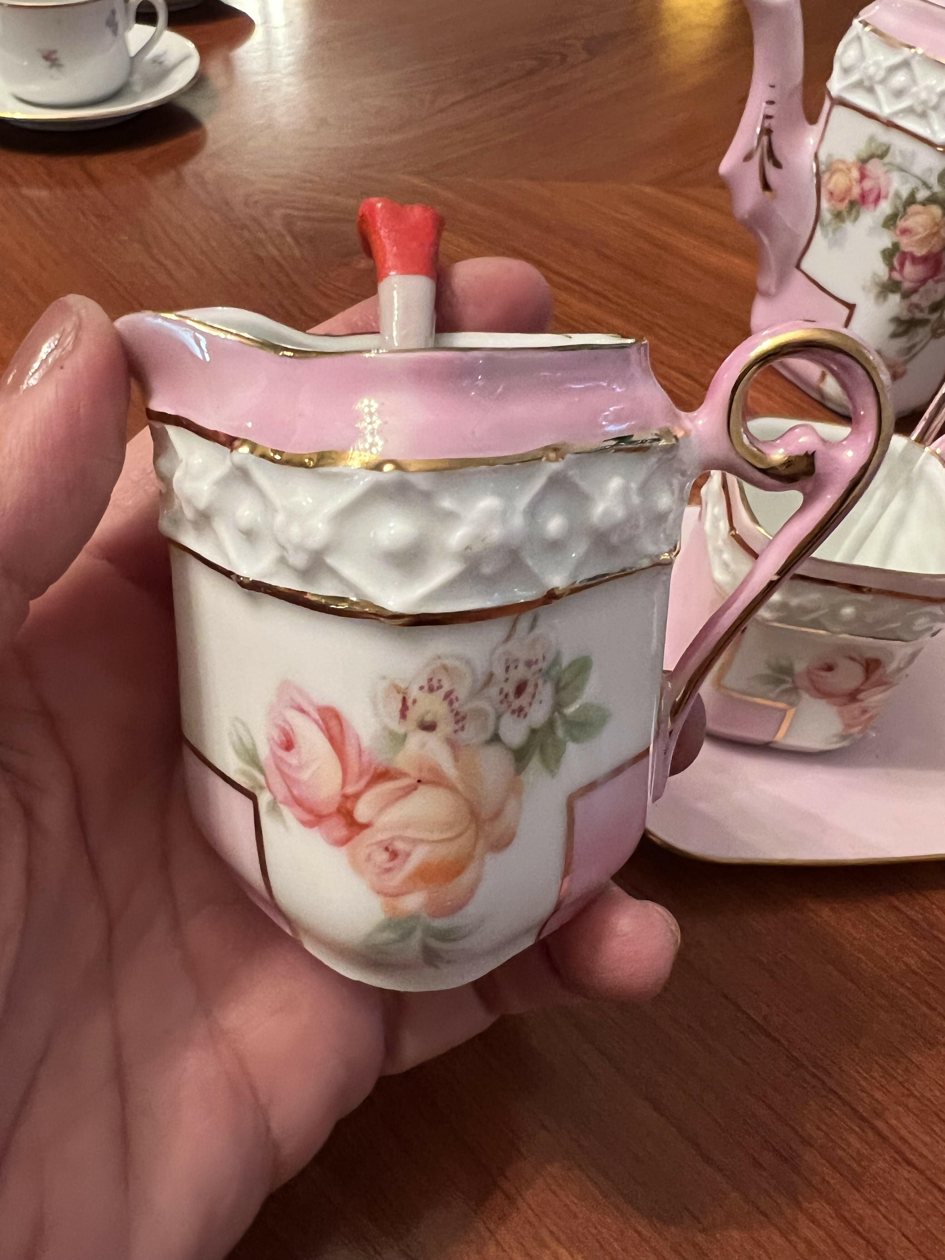 Conjunto de Chá Porcelana Francesa Tete a Tete