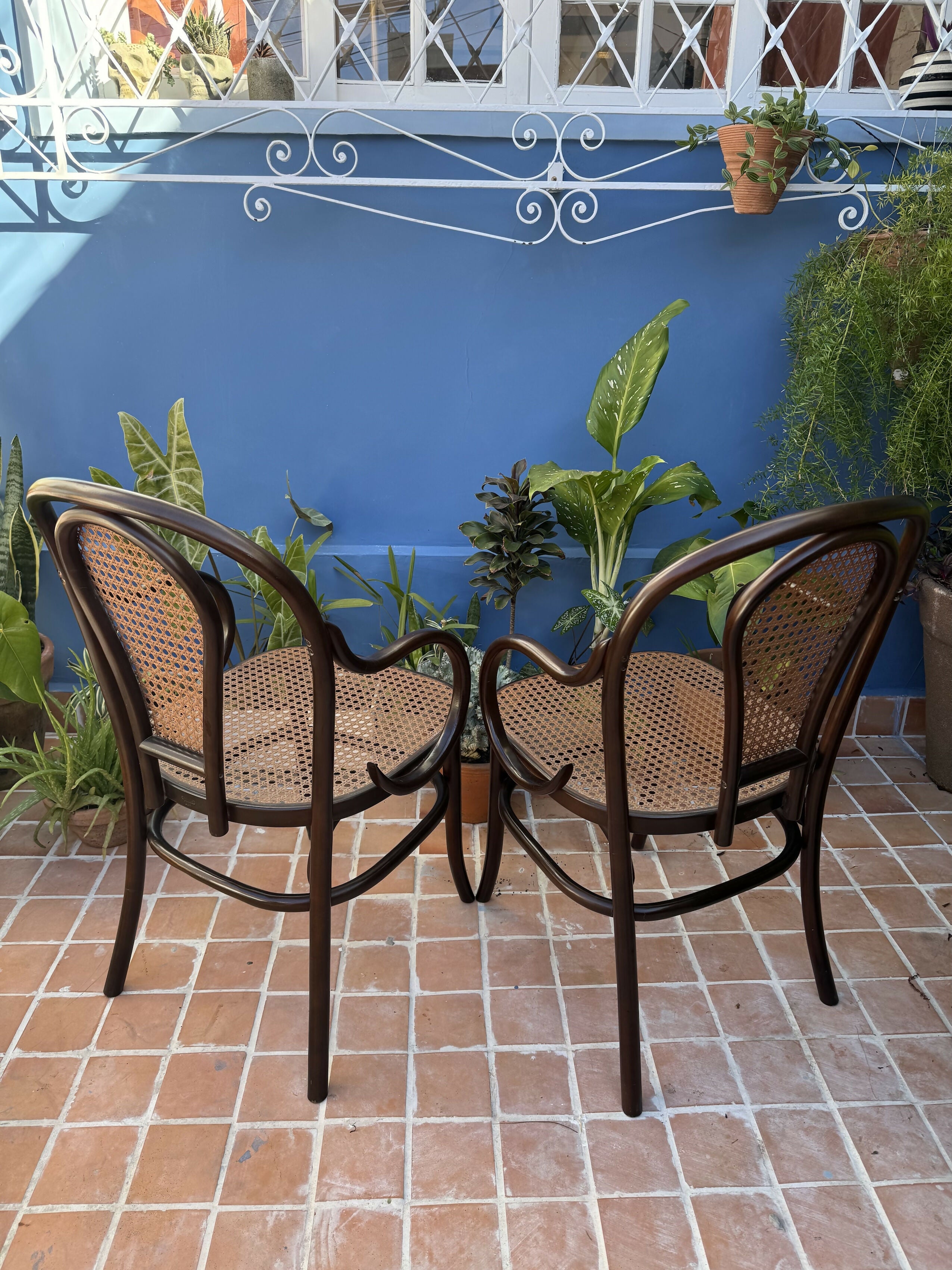 Antigas THONET AUSTRÍACAS - poltronas em palhinha