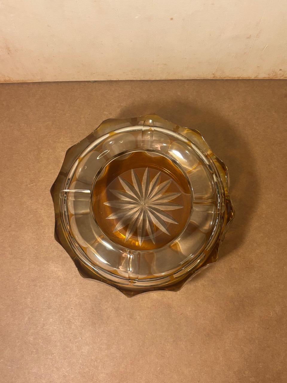 Cinzeiro em cristal lapidado âmbar dupla camada (DMCPS_679)