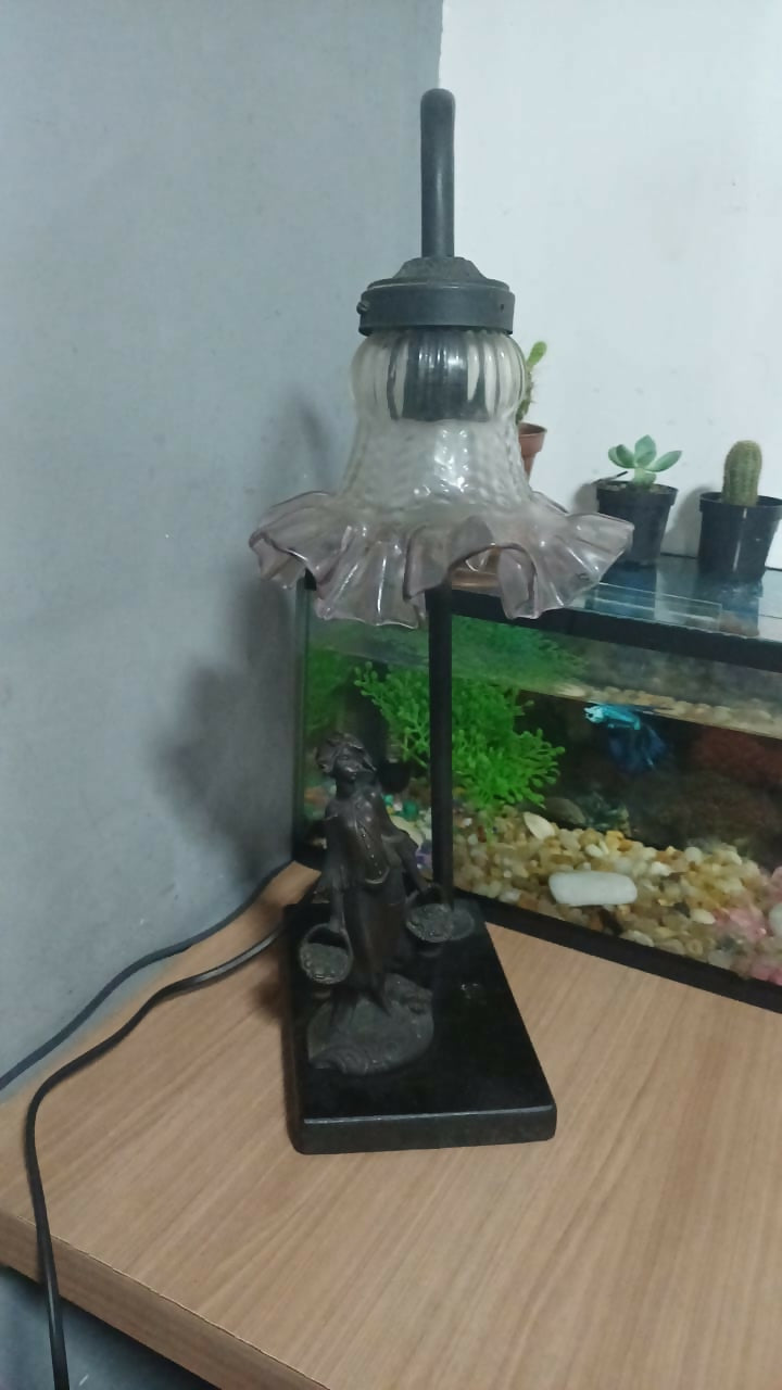 luminária de mesa Art Noveau