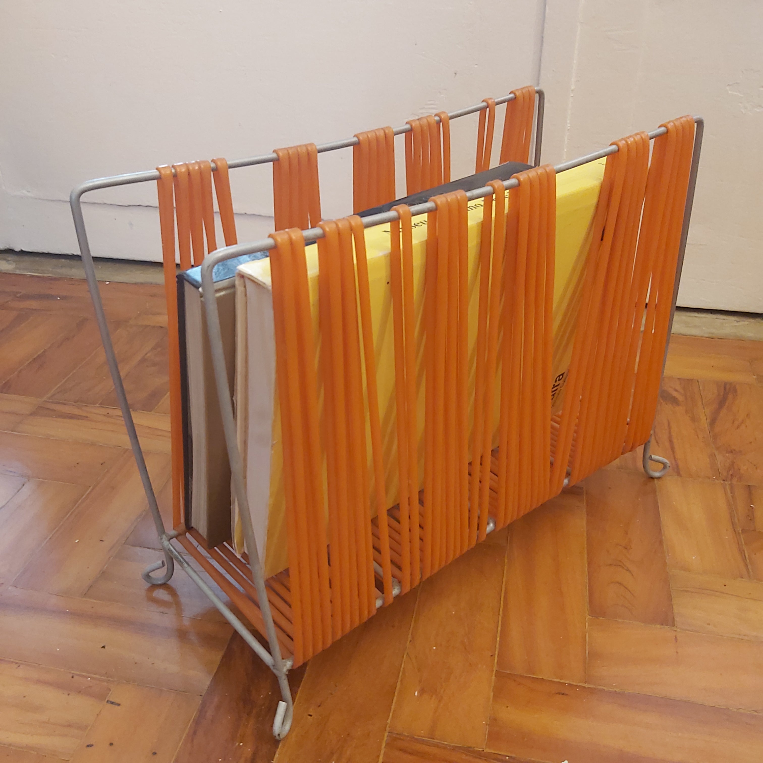 REVISTEIRO MODERNO - Duilio Ferronato