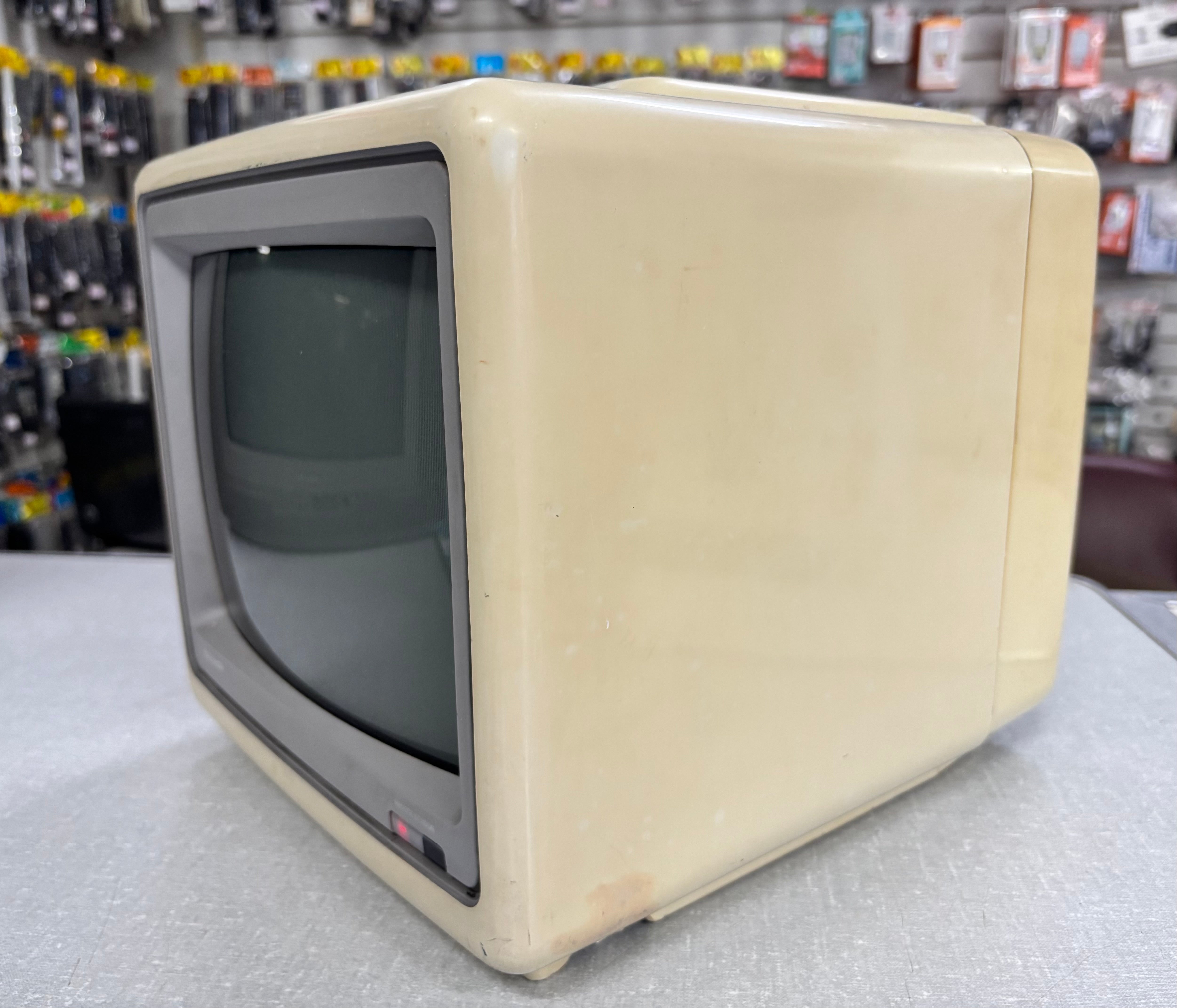 TV Portátil de Tubo Semp Modelo 102 (Anos 80/90) – Raridade Retrô / Colecionismo