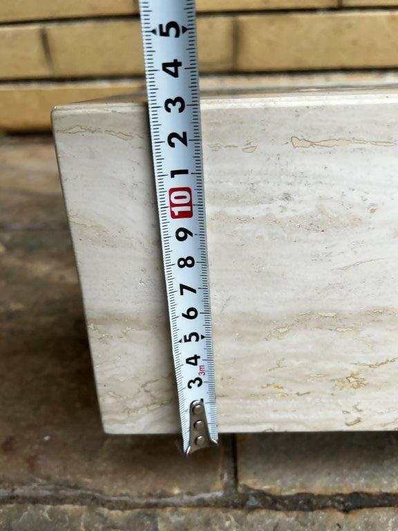 Bancada em Travertino Navona Polido