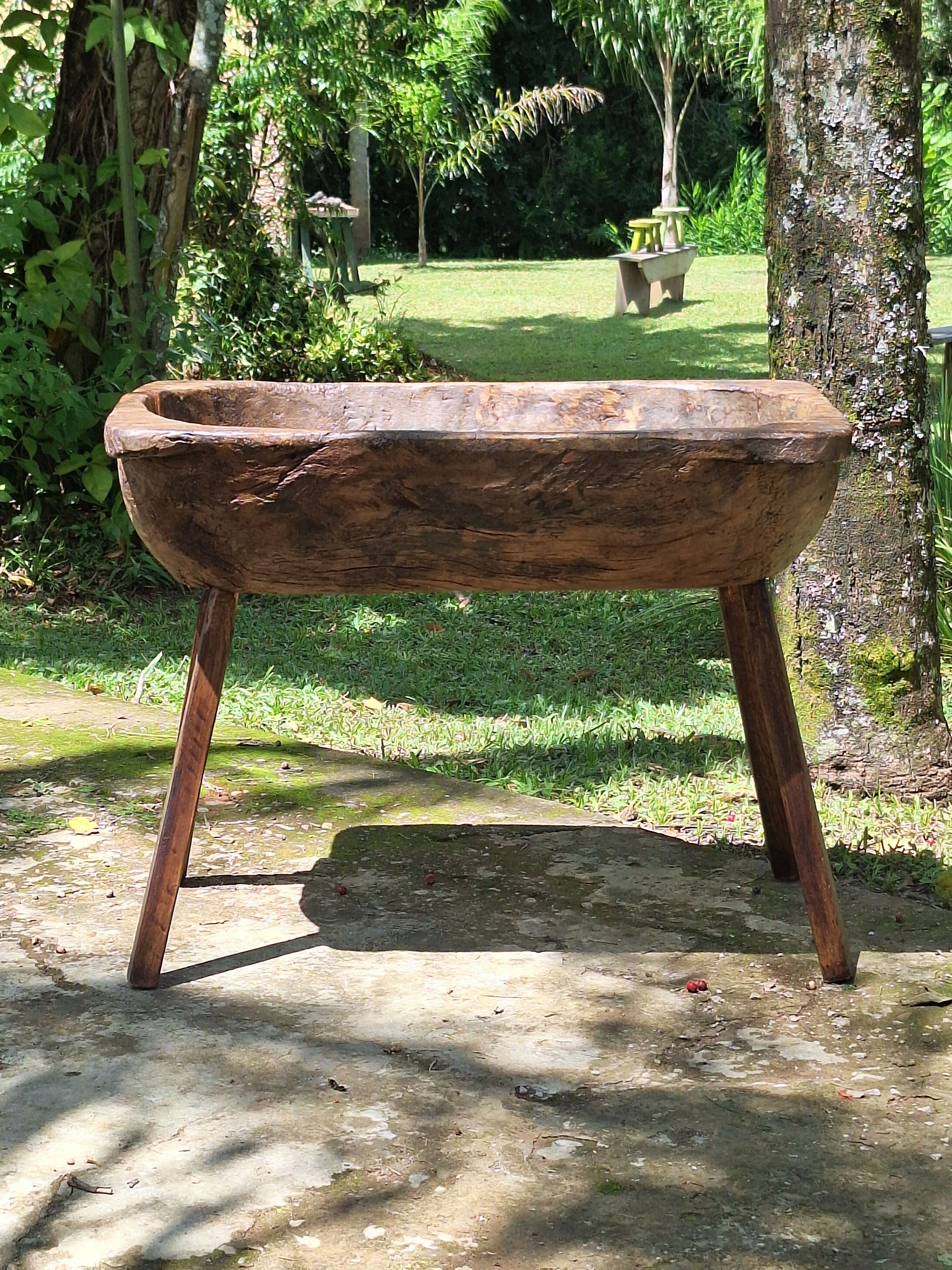 Gamela Antiga com Pés Madeira Maciça Garimpo Mineiro