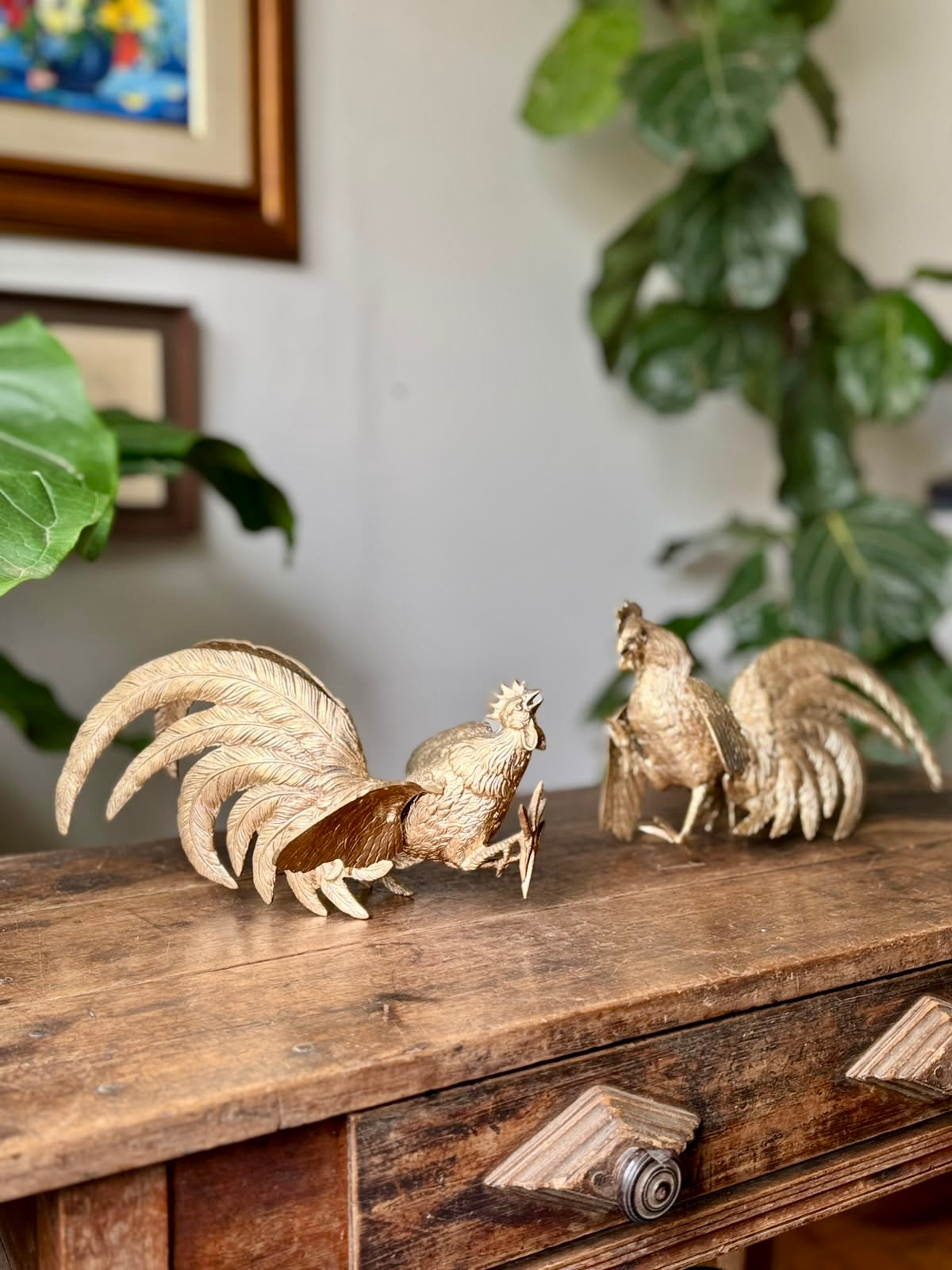 Par de Galos em Bronze com pintura dourada 