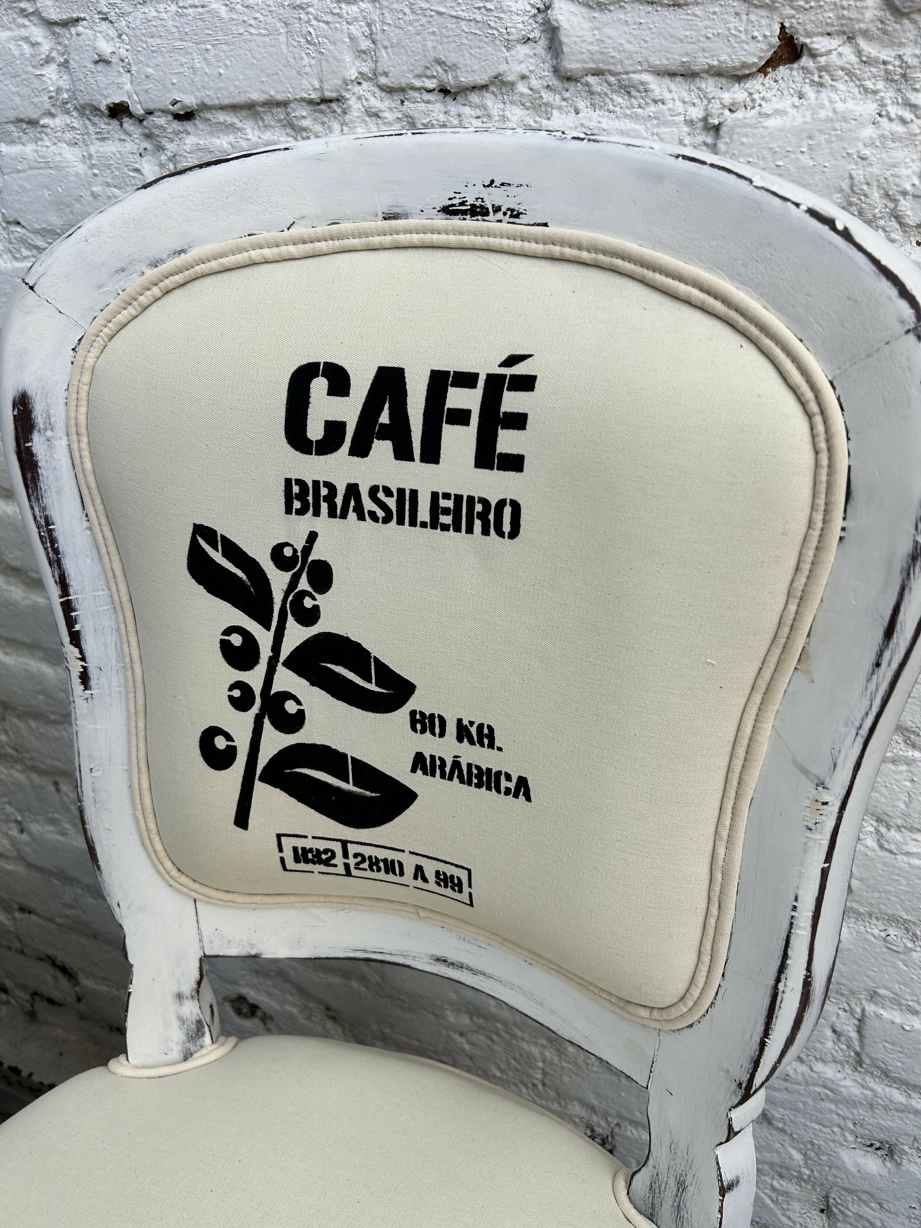 Cadeira Luiz XV restaurada e patinada