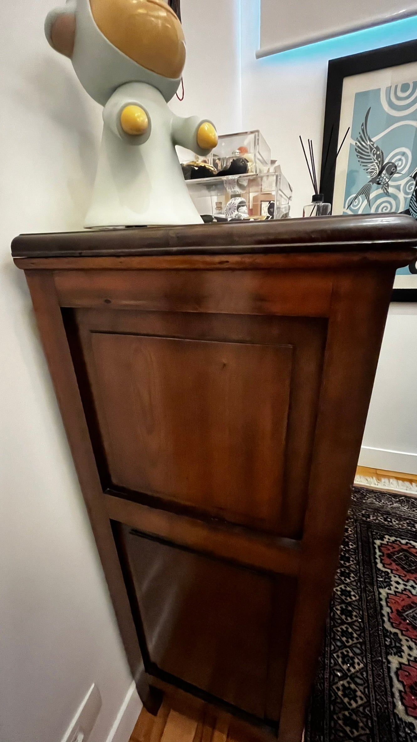 Buffet / Cômoda / Aparador / Armário Vintage em Madeira Maciça
