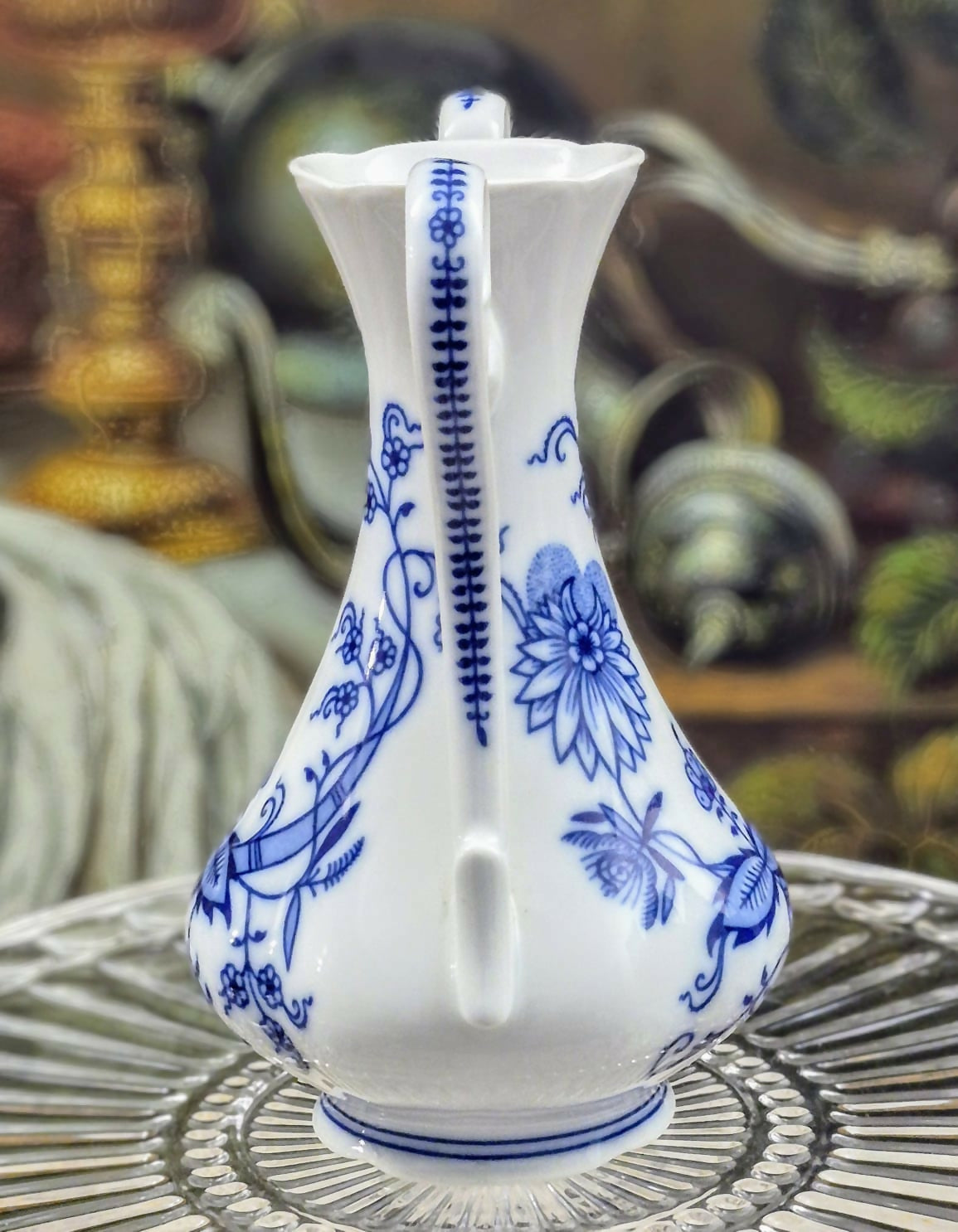 Vaso Ânfora em porcelana tcheca Leander Loucky, padrão cebolinha. Perfeito e lindo!