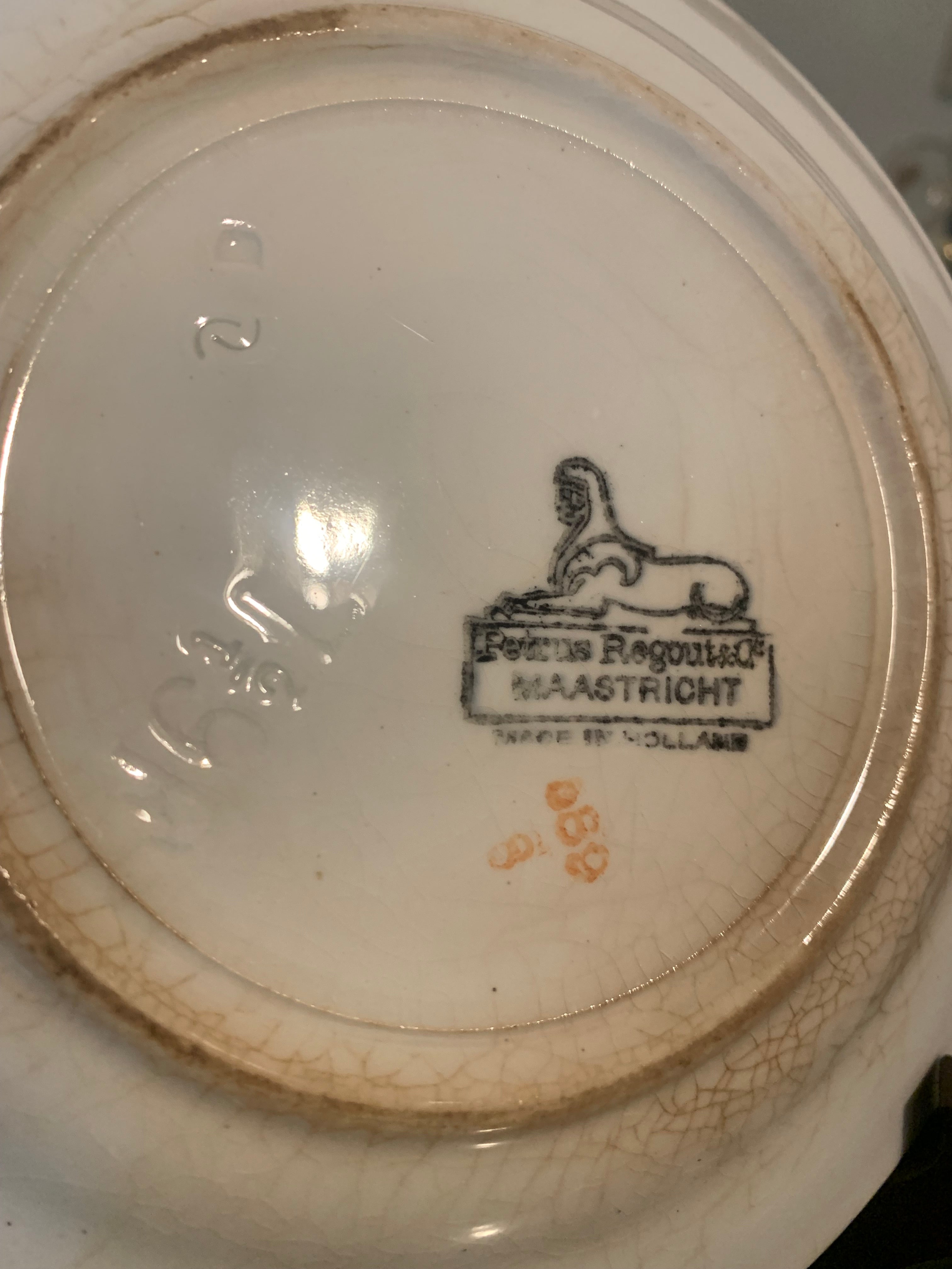 Antiquíssimo e muito raro prato Holandês da marca Petrus Regout &amp; Co. séc XIX