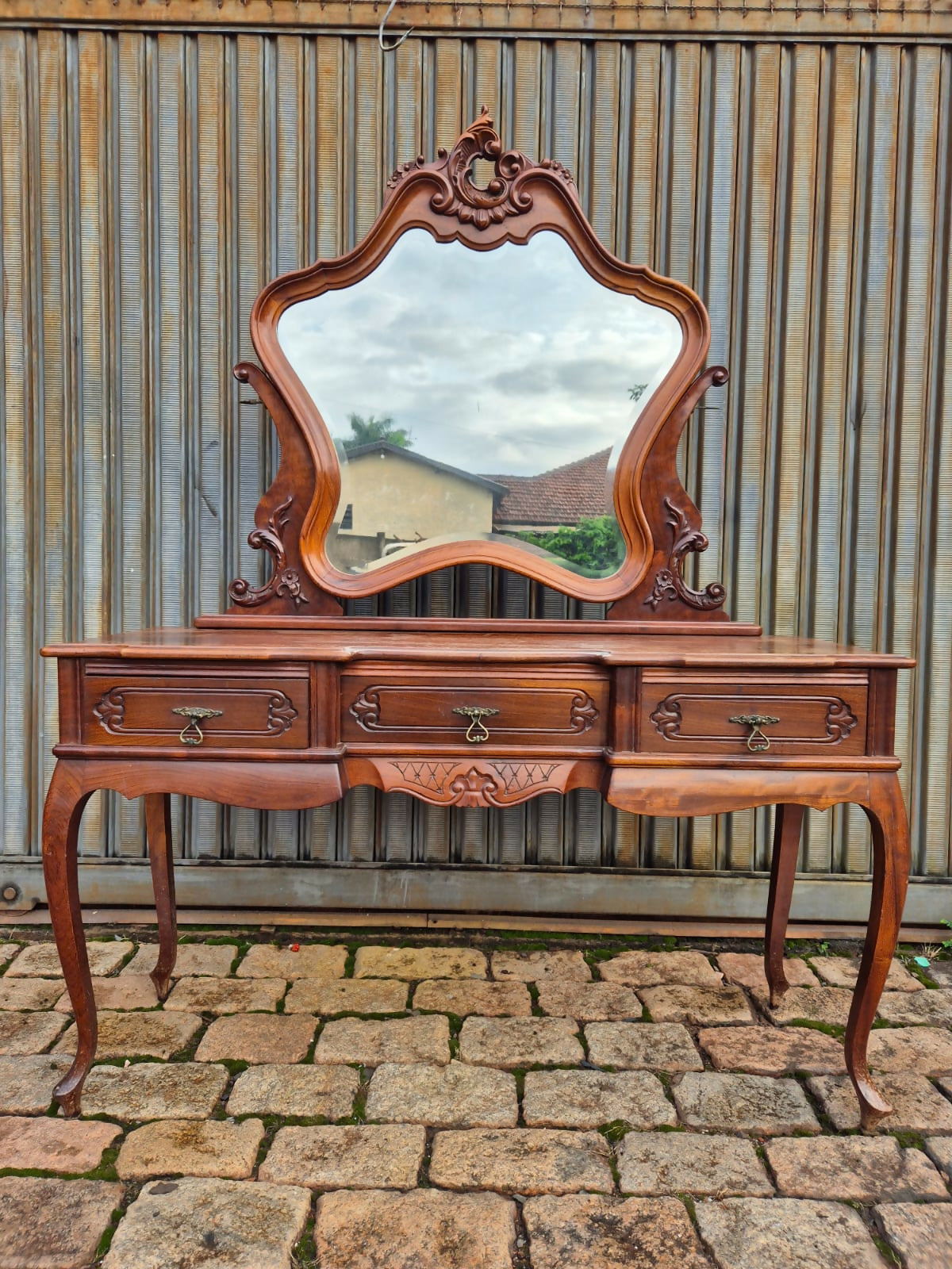 Penteadeira estilo Luis XV