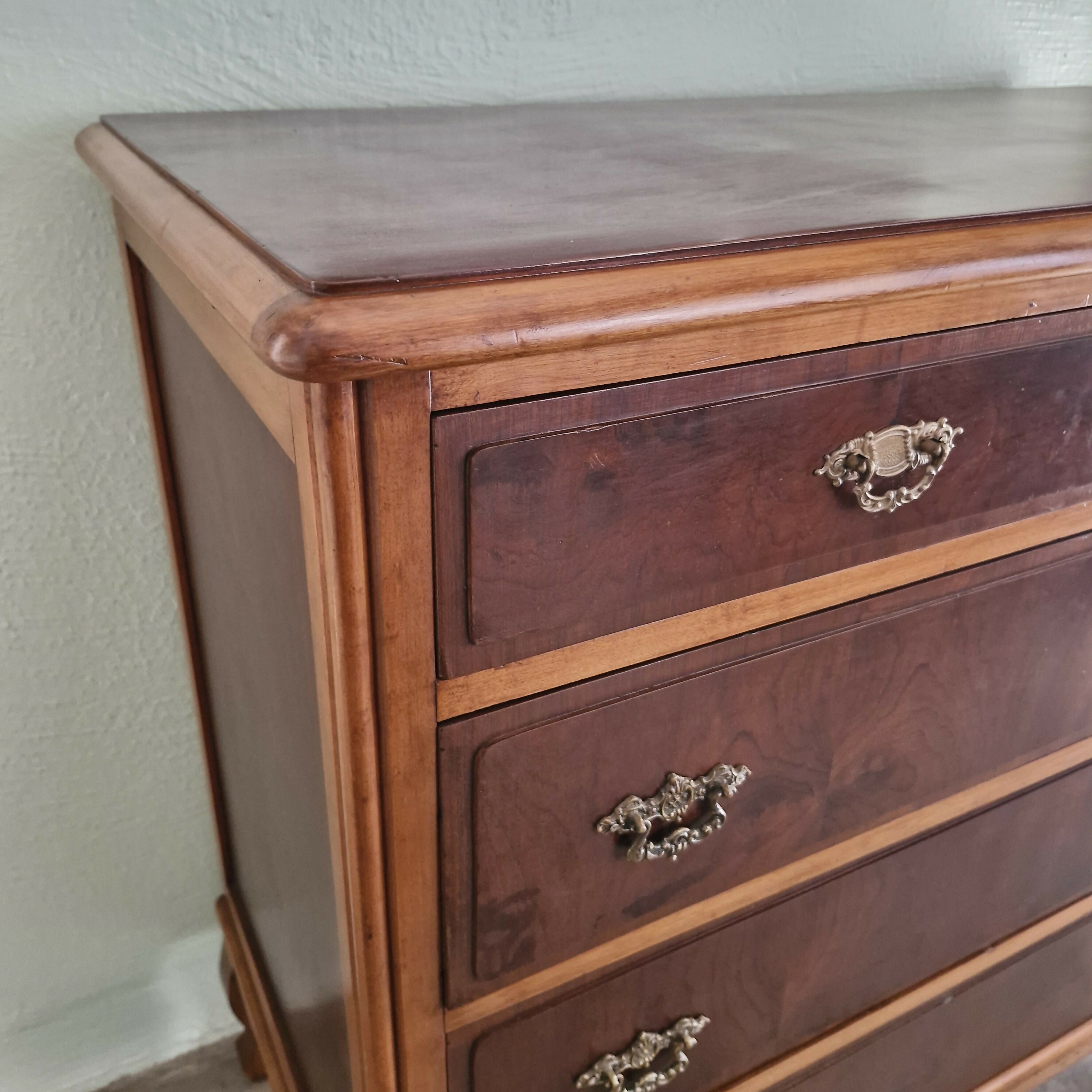 Cômoda Provençal com 5 gavetas