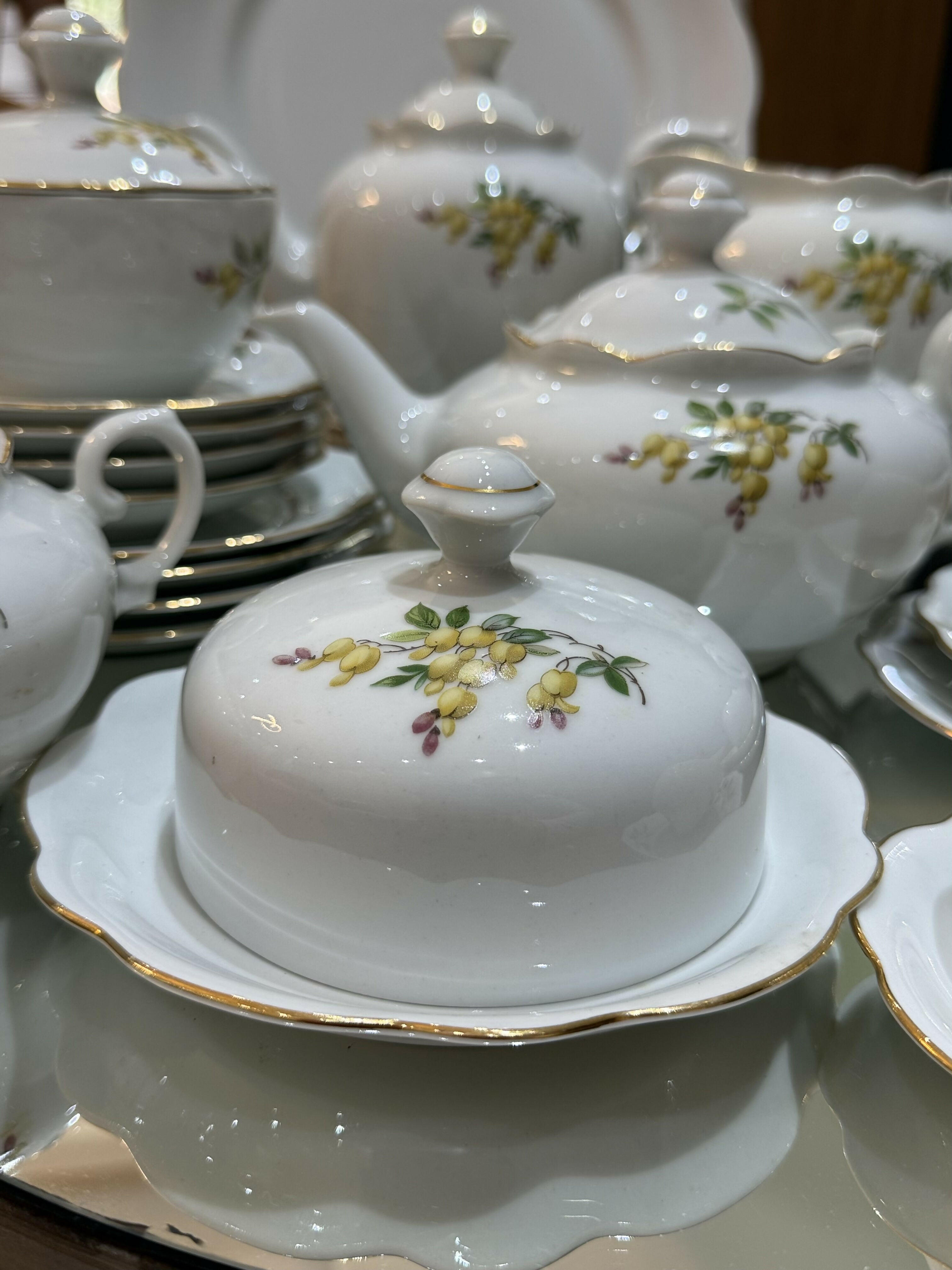 Conjunto para chá e café porcelana Renner