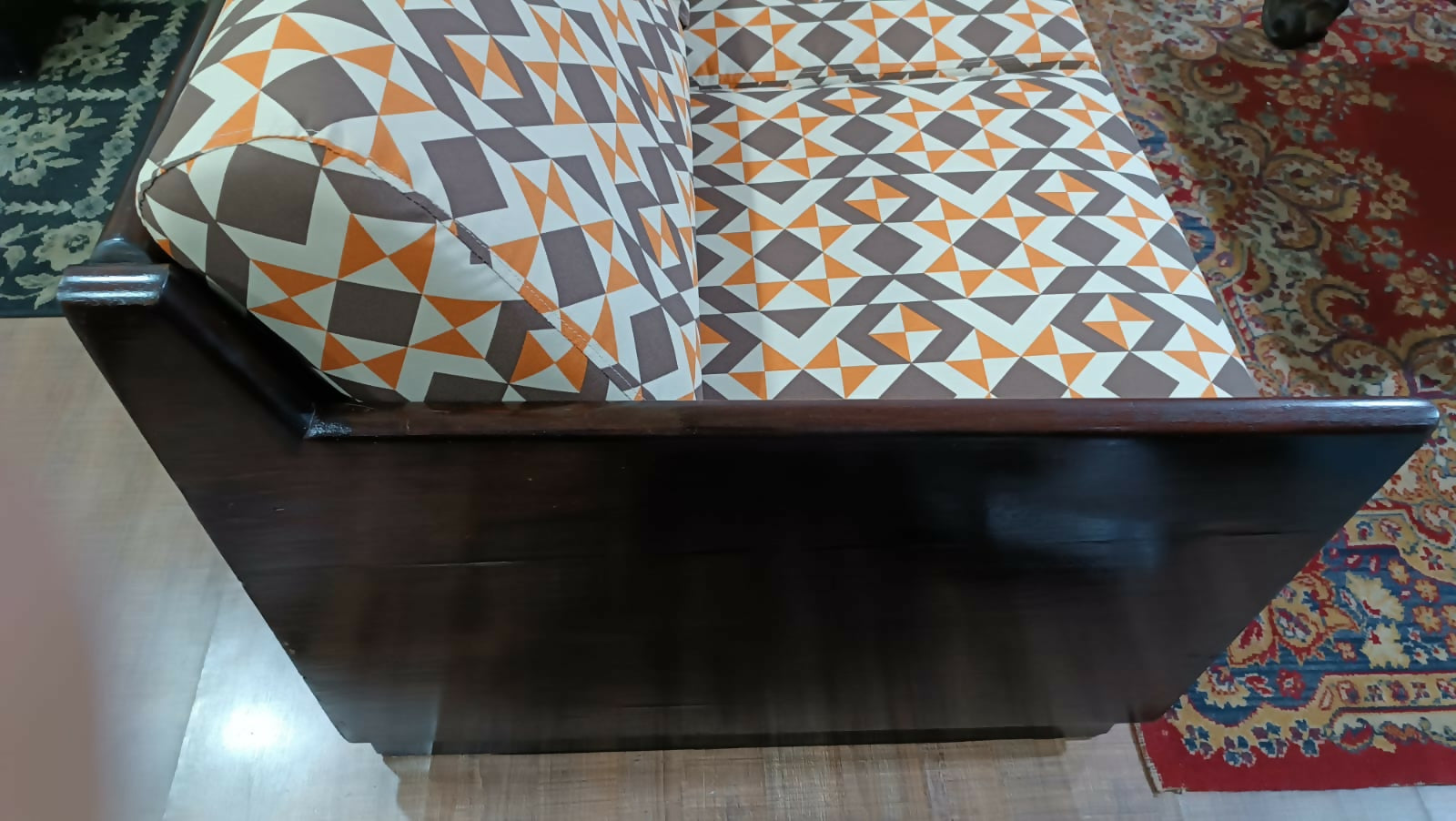 1000328312