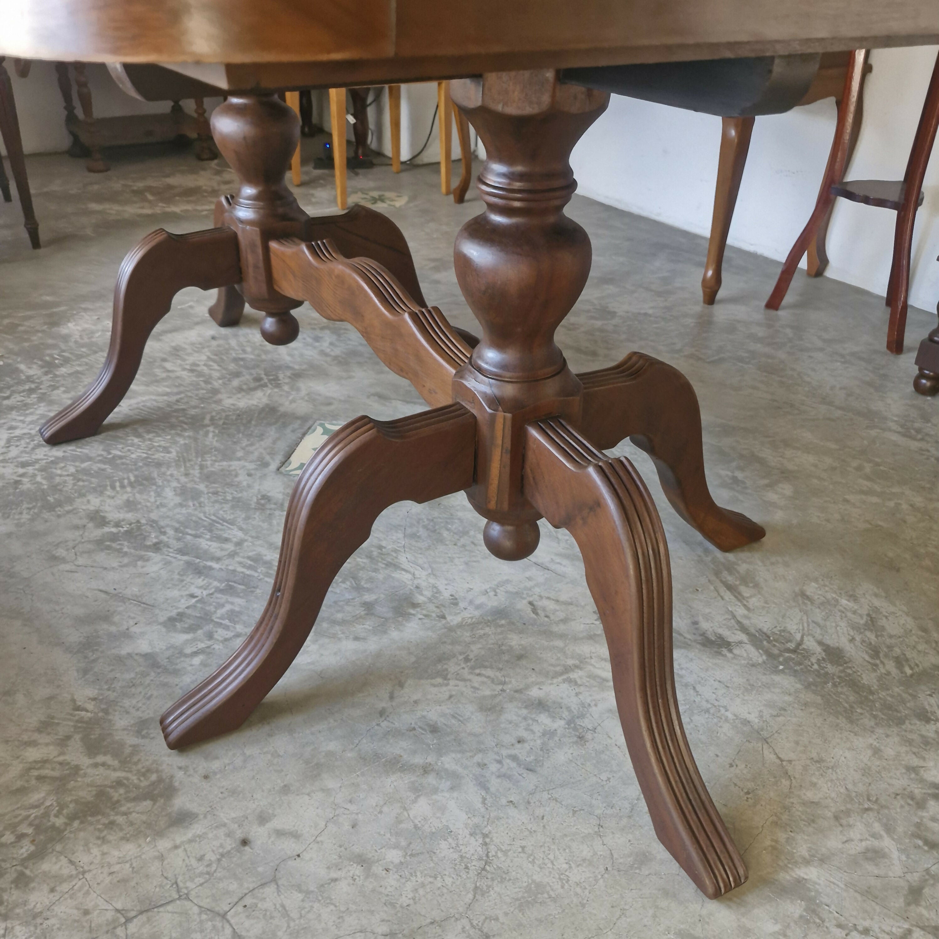 Mesa de Jantar Retangular em Ímbuia (restaurada)