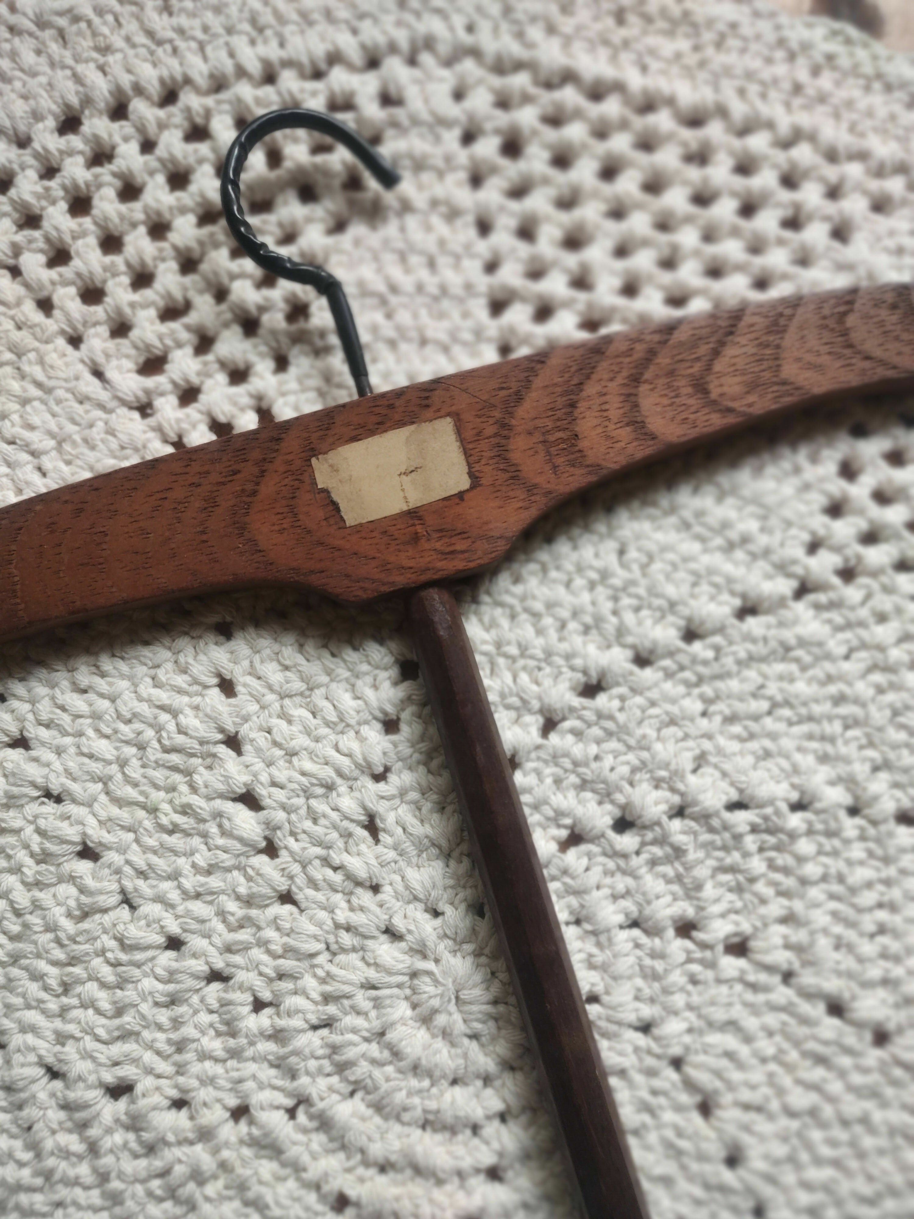 Antigos cabides em Madeira maciça - anos 40/50 (valor unitário)