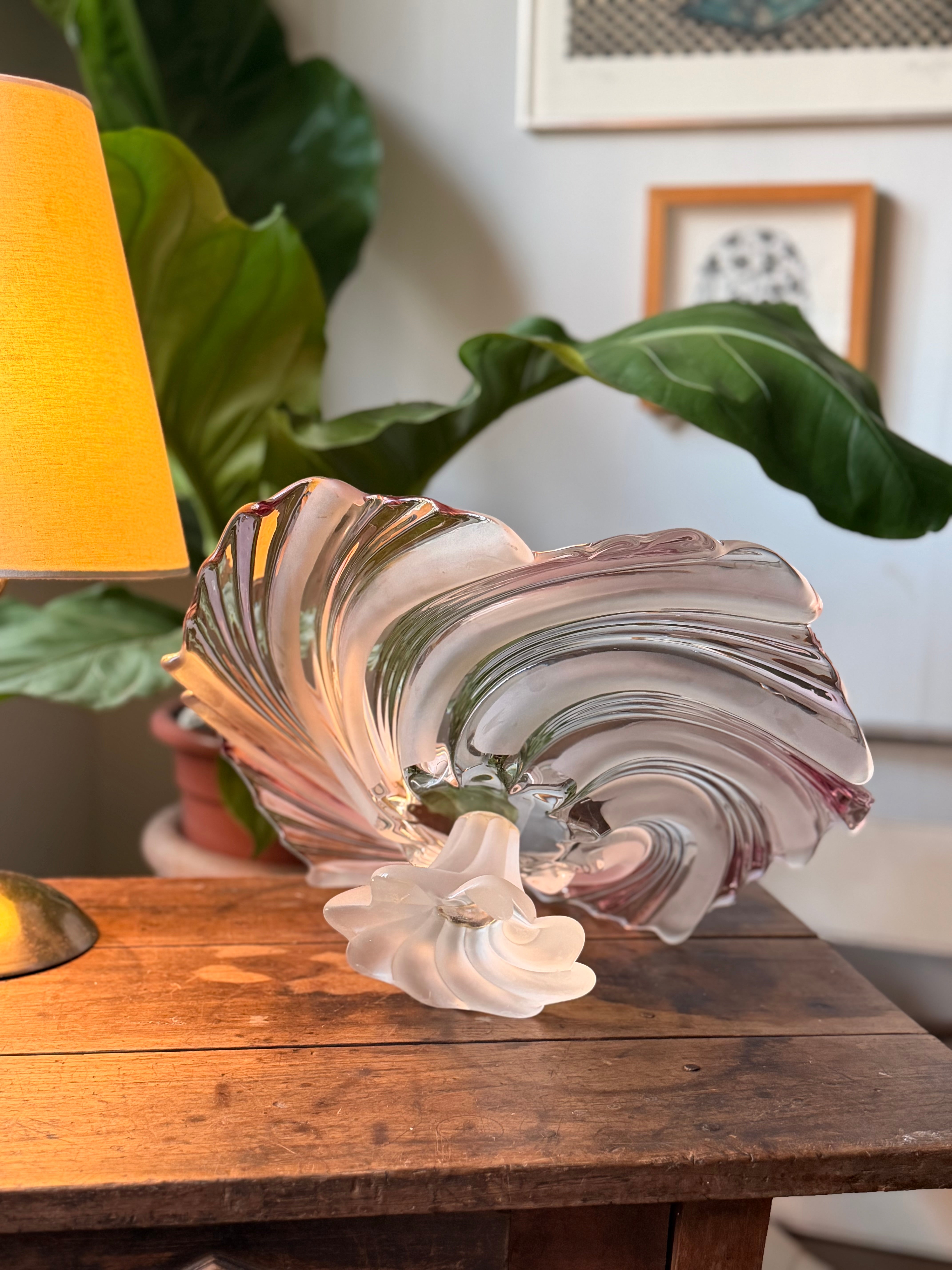 CENTRO DE MESA EM VIDRO ARTÍSTICO OPALINO ROSÉ