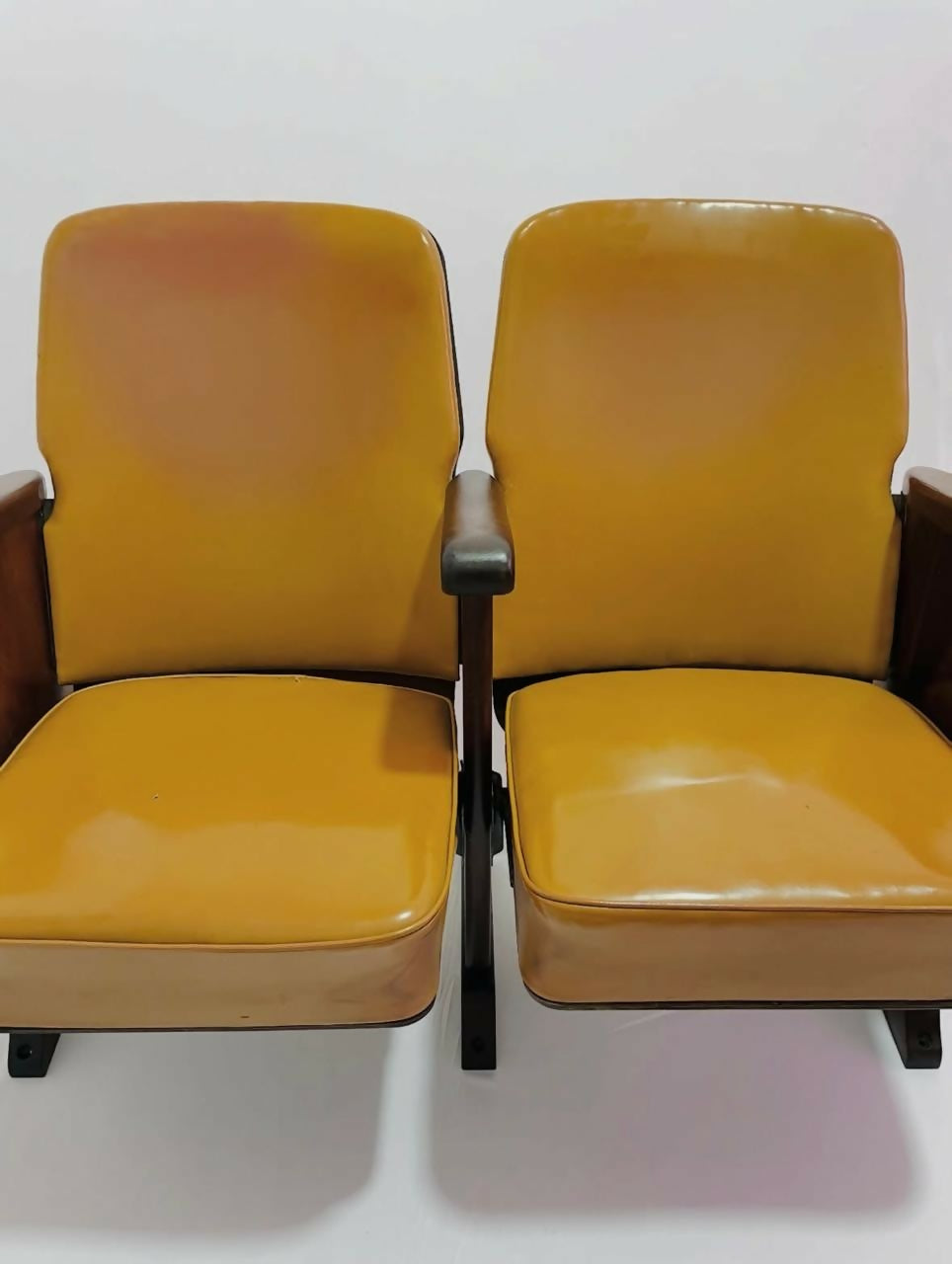 Par de poltronas de cinema Móveis Cimo