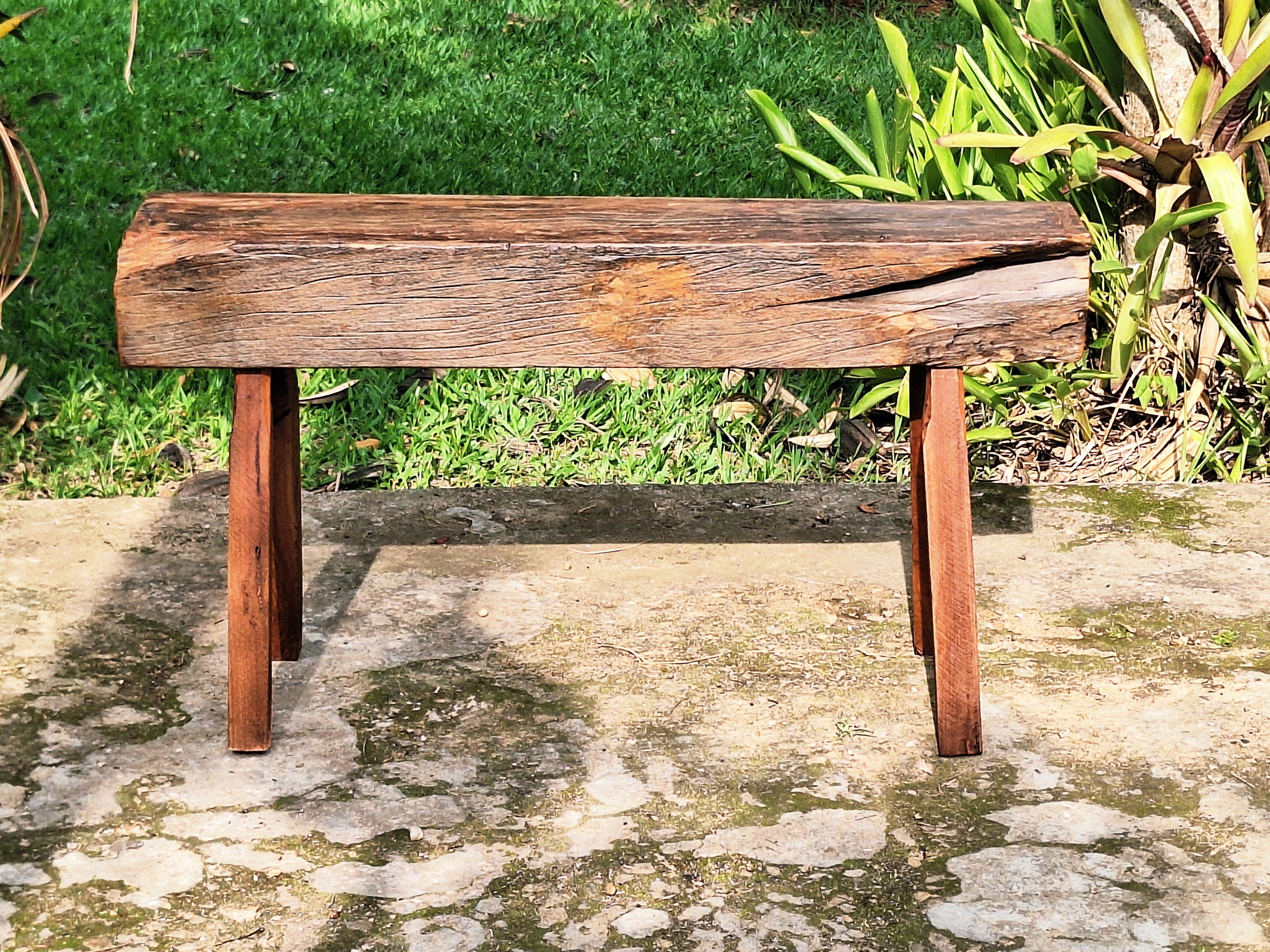 Banco de Dormente Rústico Madeira Maciça Garimpo Mineiro