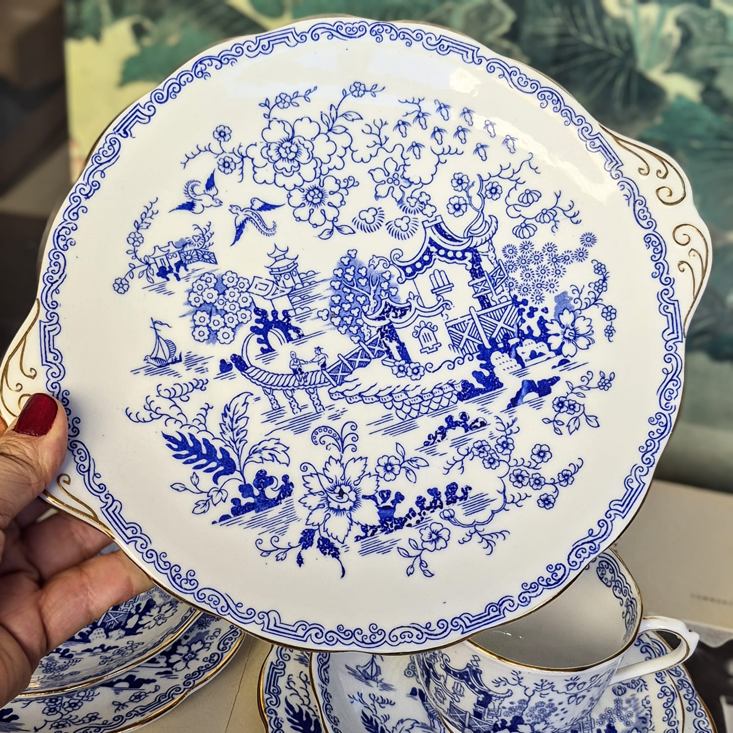  Conjunto raríssimo e, praticamente,  impecável em porcelana inglesa Royal Albert,  modelo Mikado, de 1940. Absoluta relíquia.
