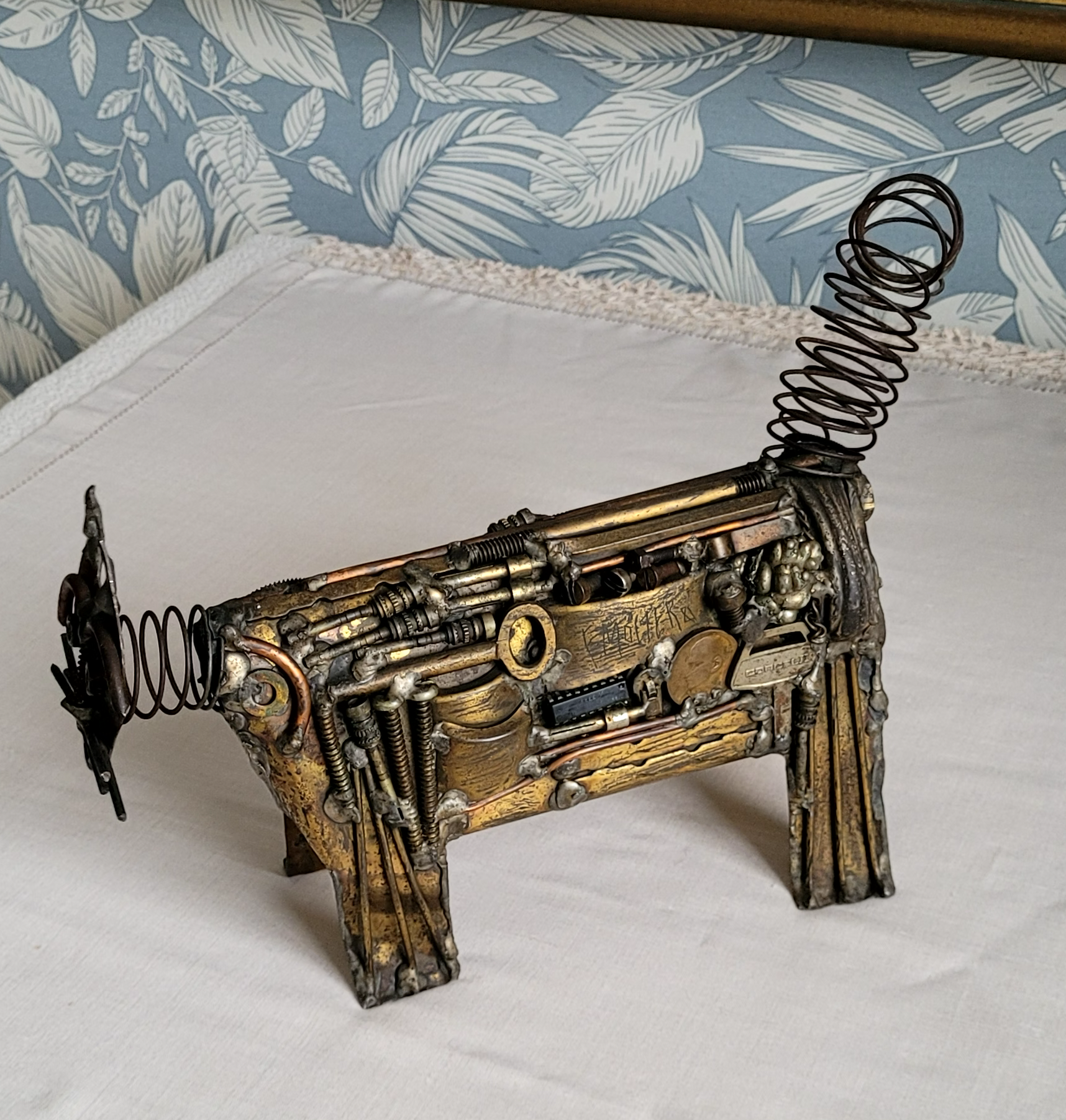 Escultura de Gato em Metal Assinada Francisco Moller