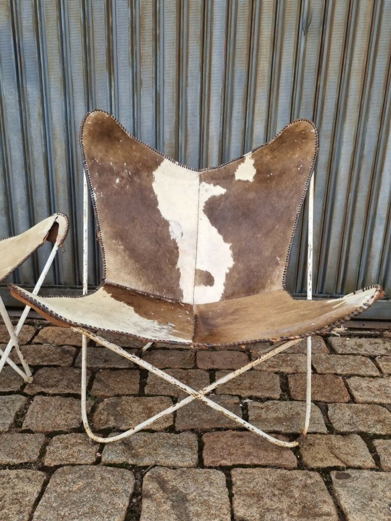 Par poltronas Butterfly em couro natural