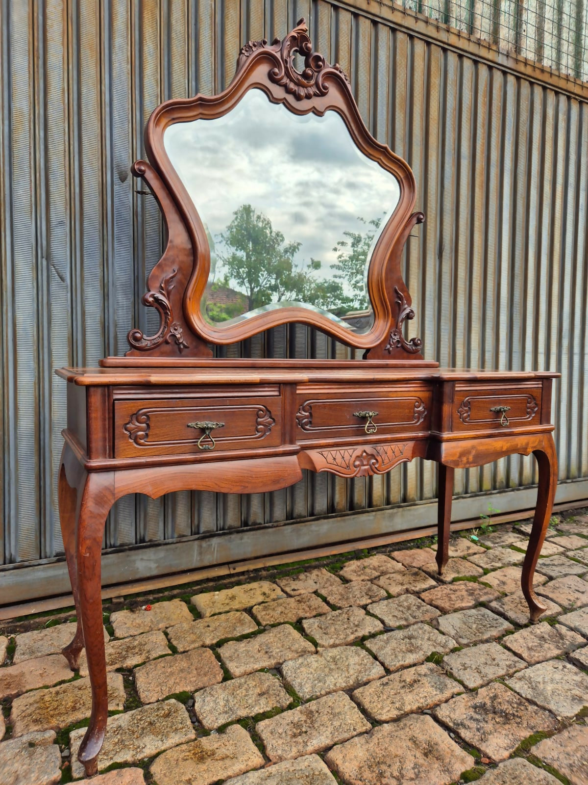 Penteadeira estilo Luis XV