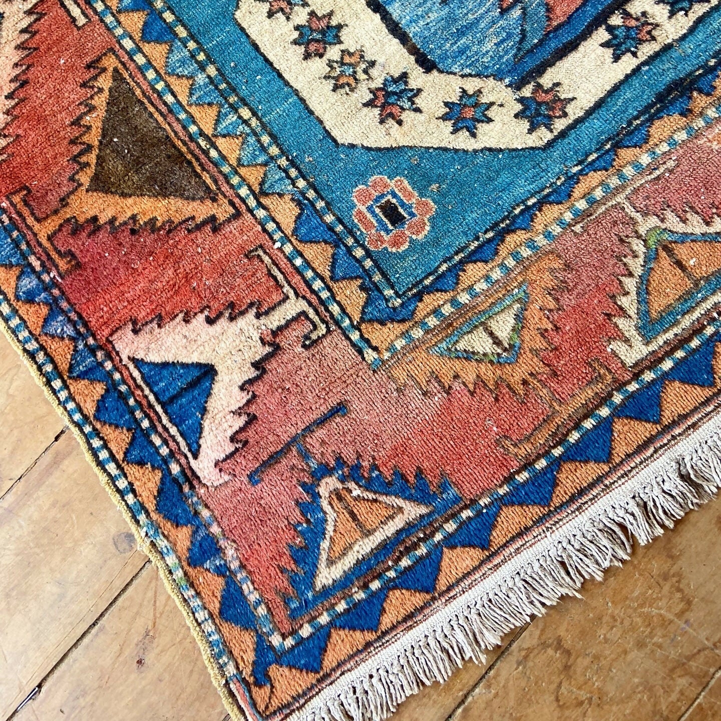 Tapete caucasiano 100% lã