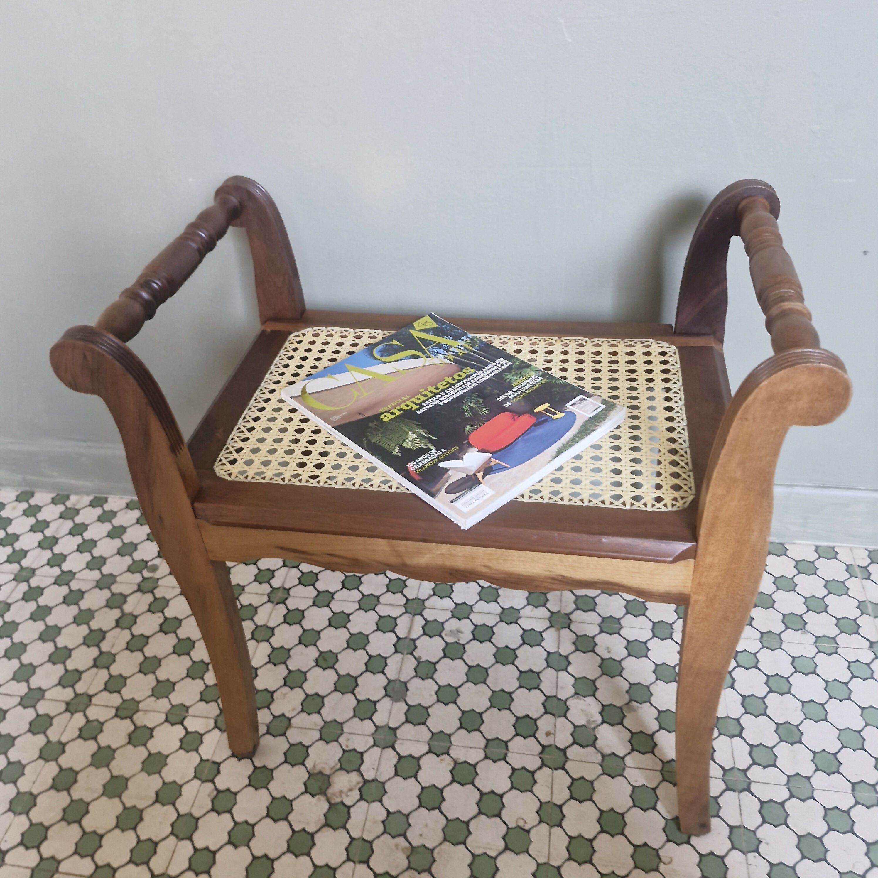 Banqueta de palhinha