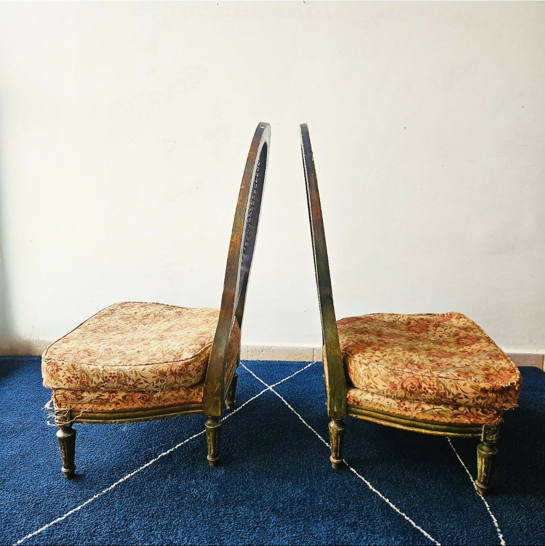 PAR DE ANTIGAS POLTRONAS BAIXAS ESTILO LUIS XVI