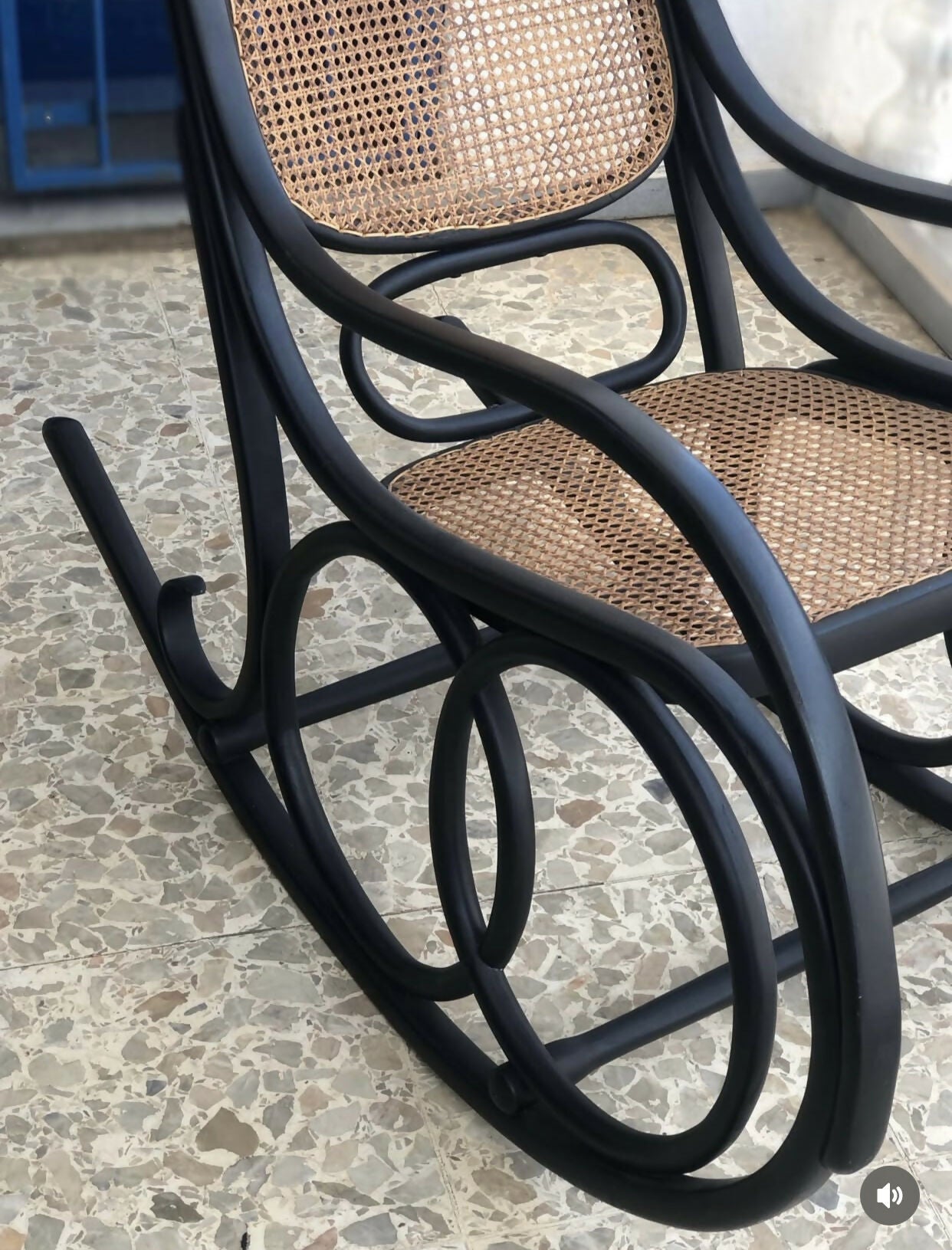 Cadeira de balanço em Palhinha