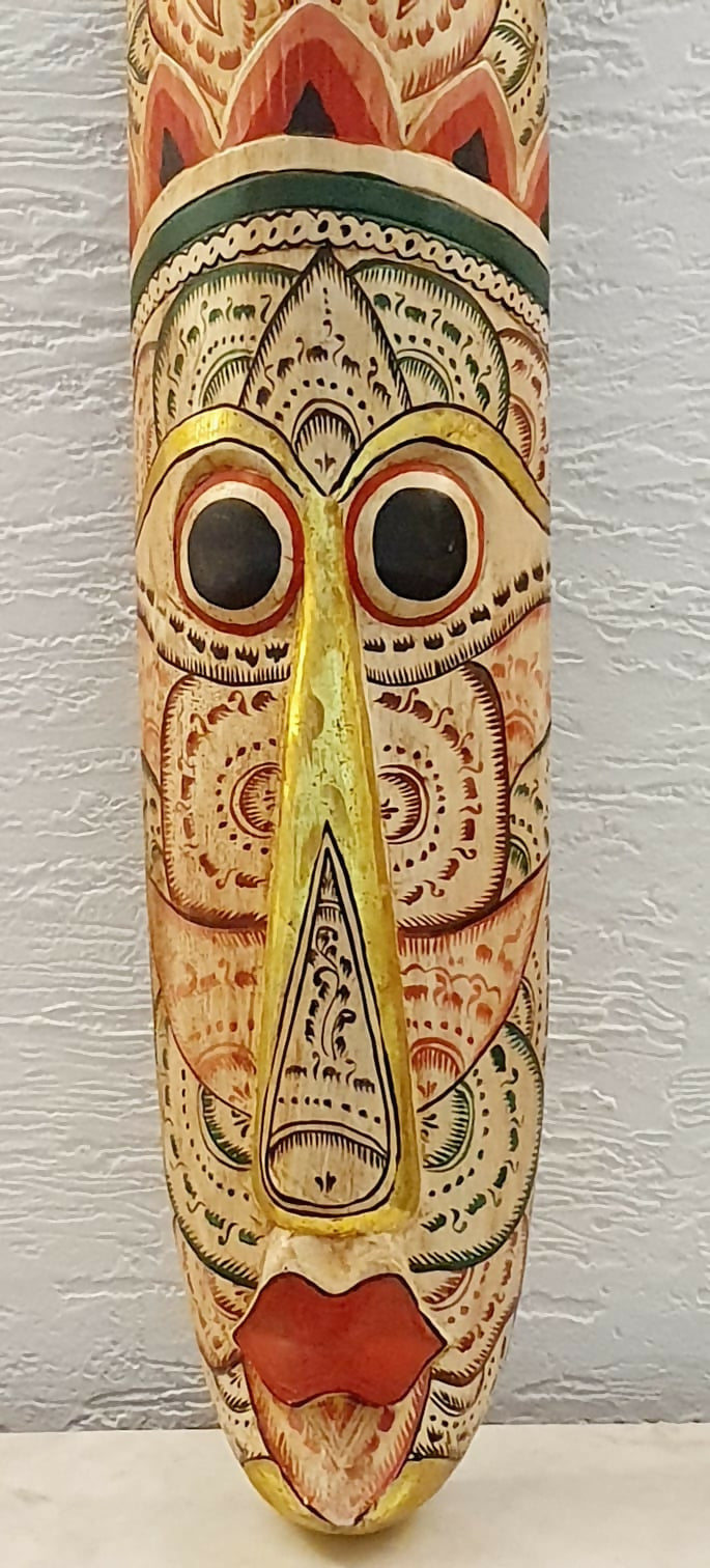 Lindíssima e enorme máscara Tiki indonésia. Perfeito estado!