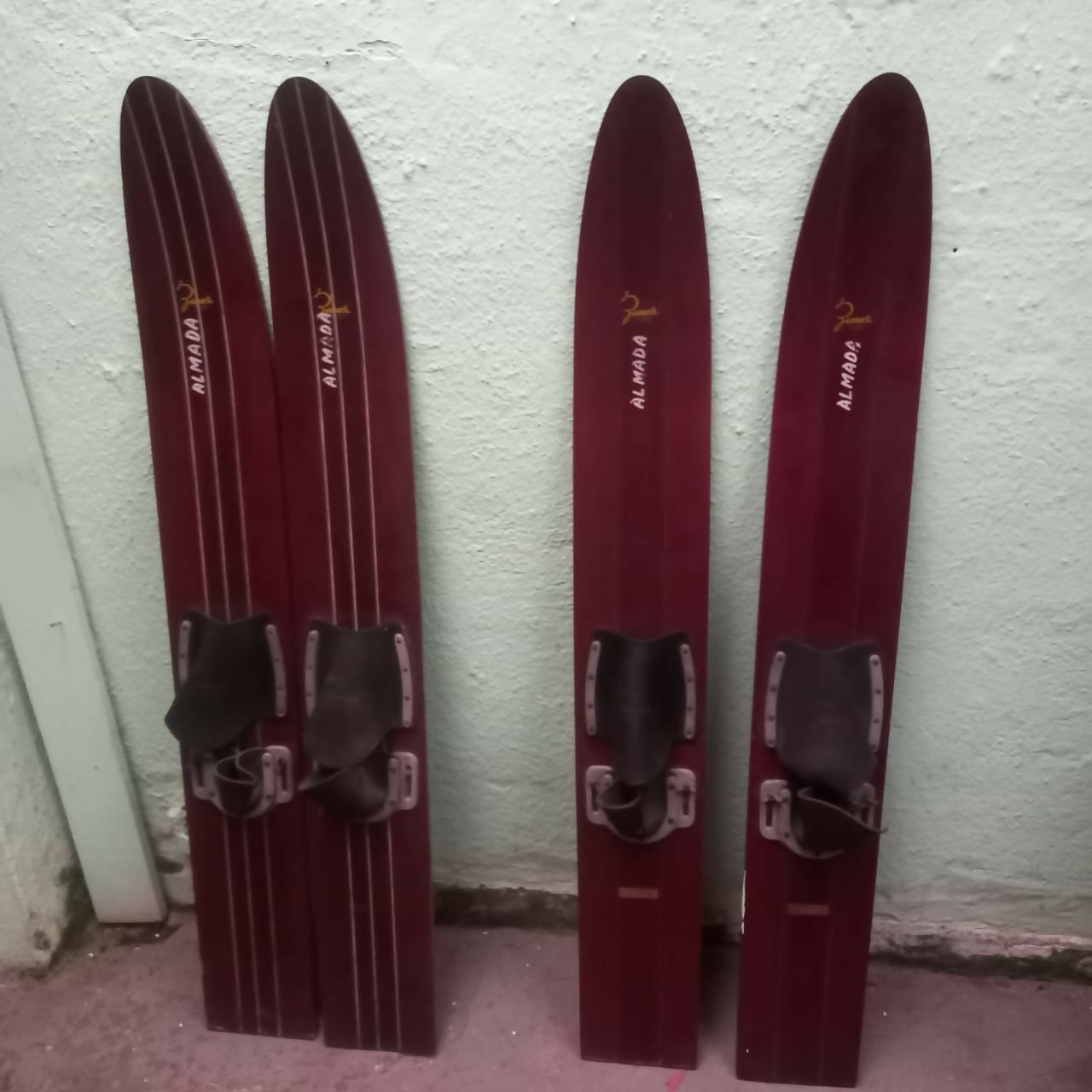 Ski de madeira (valor do par)