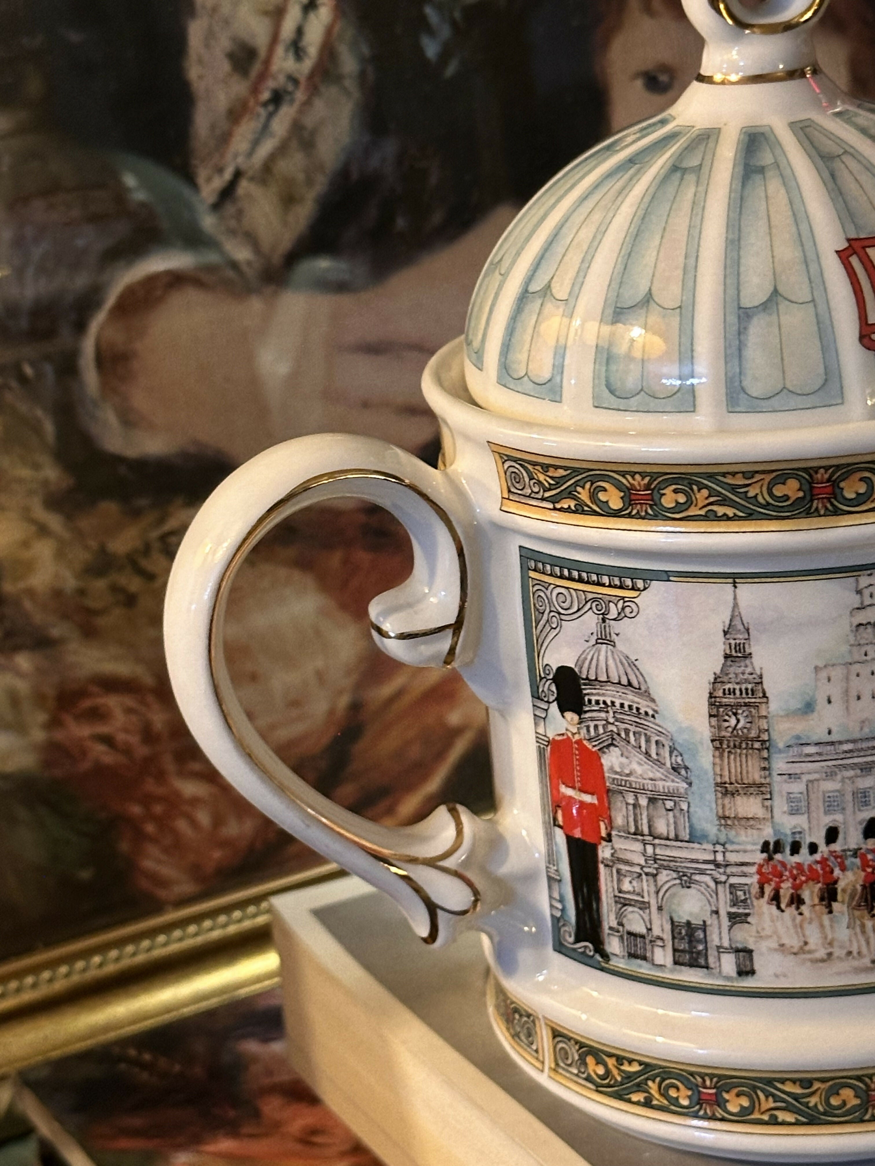 Vintage bule - Bule de chá colecionável da marca James Sadler, especificamente da London Heritage Collection