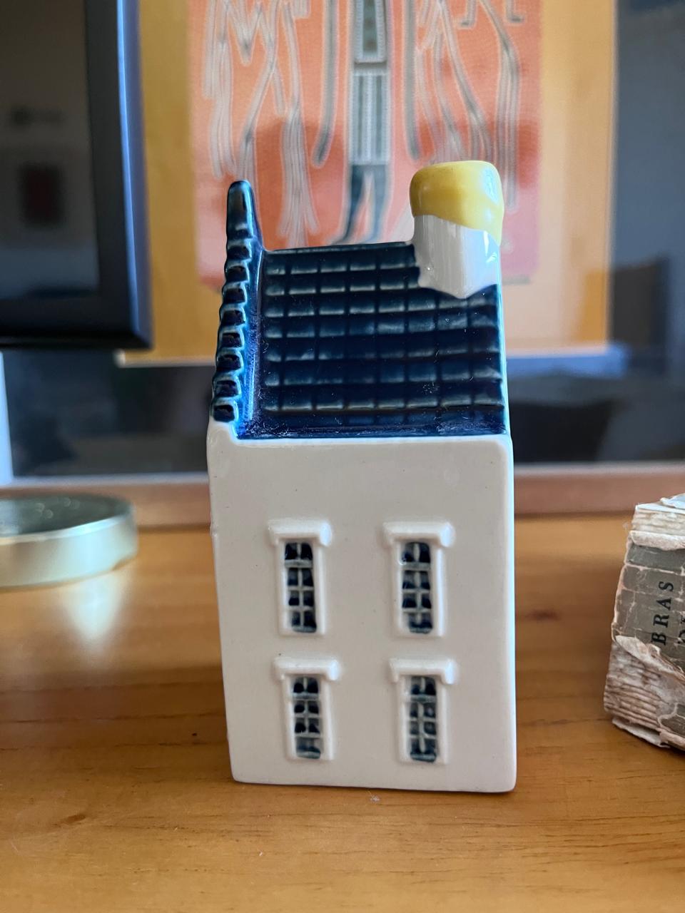 Casinha KLM nº 77 – Miniatura Delft Blue