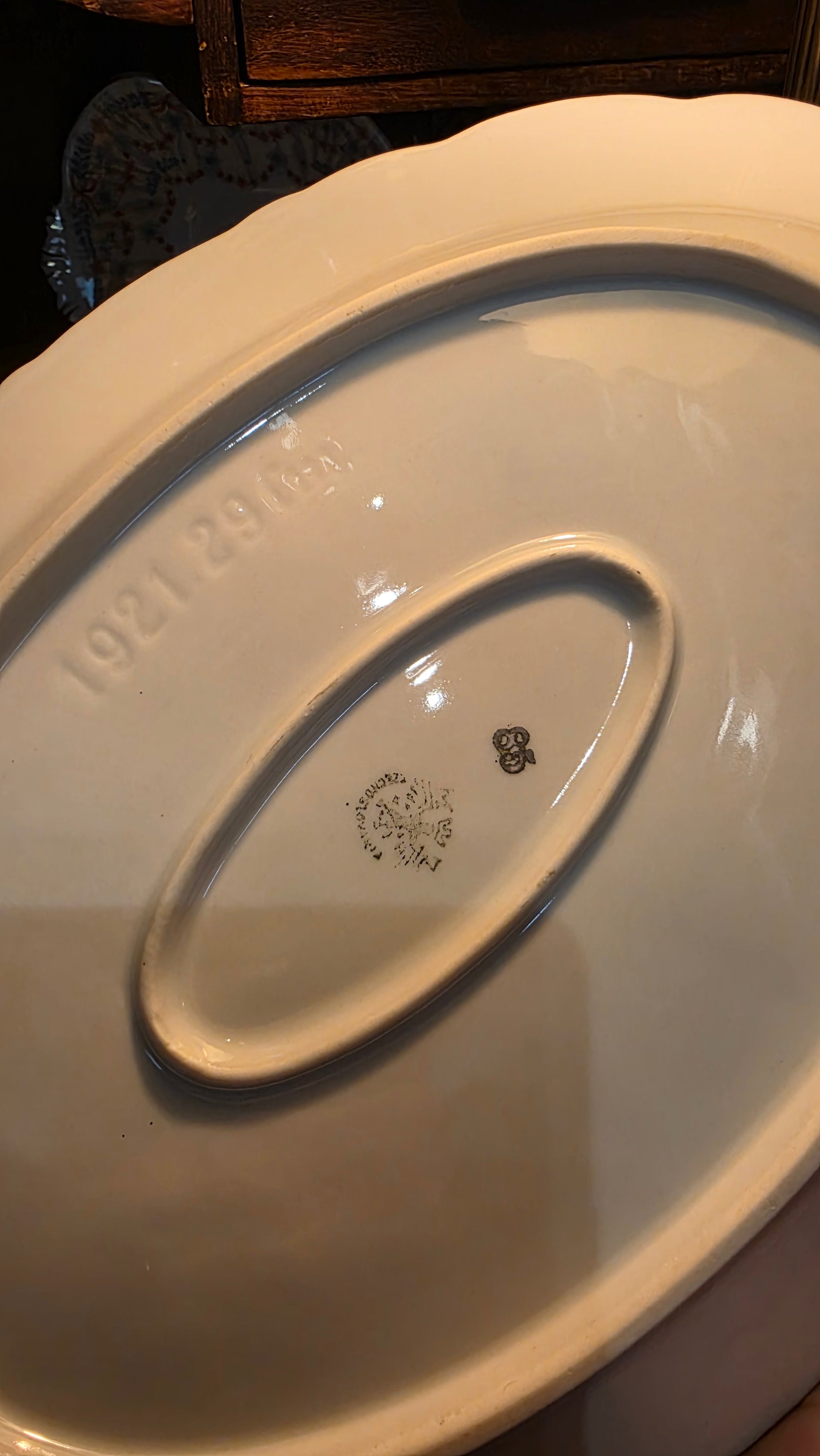 Travessas Moritz Zdekauer Tchecoslováquia 1921 com decoração floral 