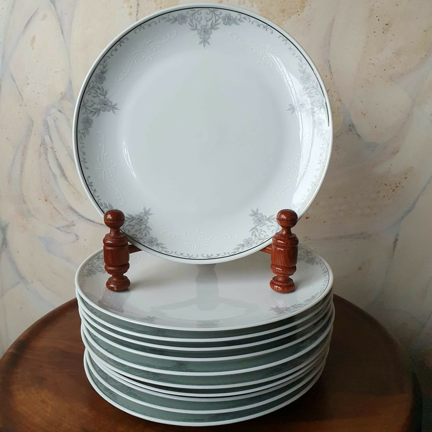 Conjunto de 39 peças jantar em porcelana nacional vintage muito delicada Real - Romântico e chique!
