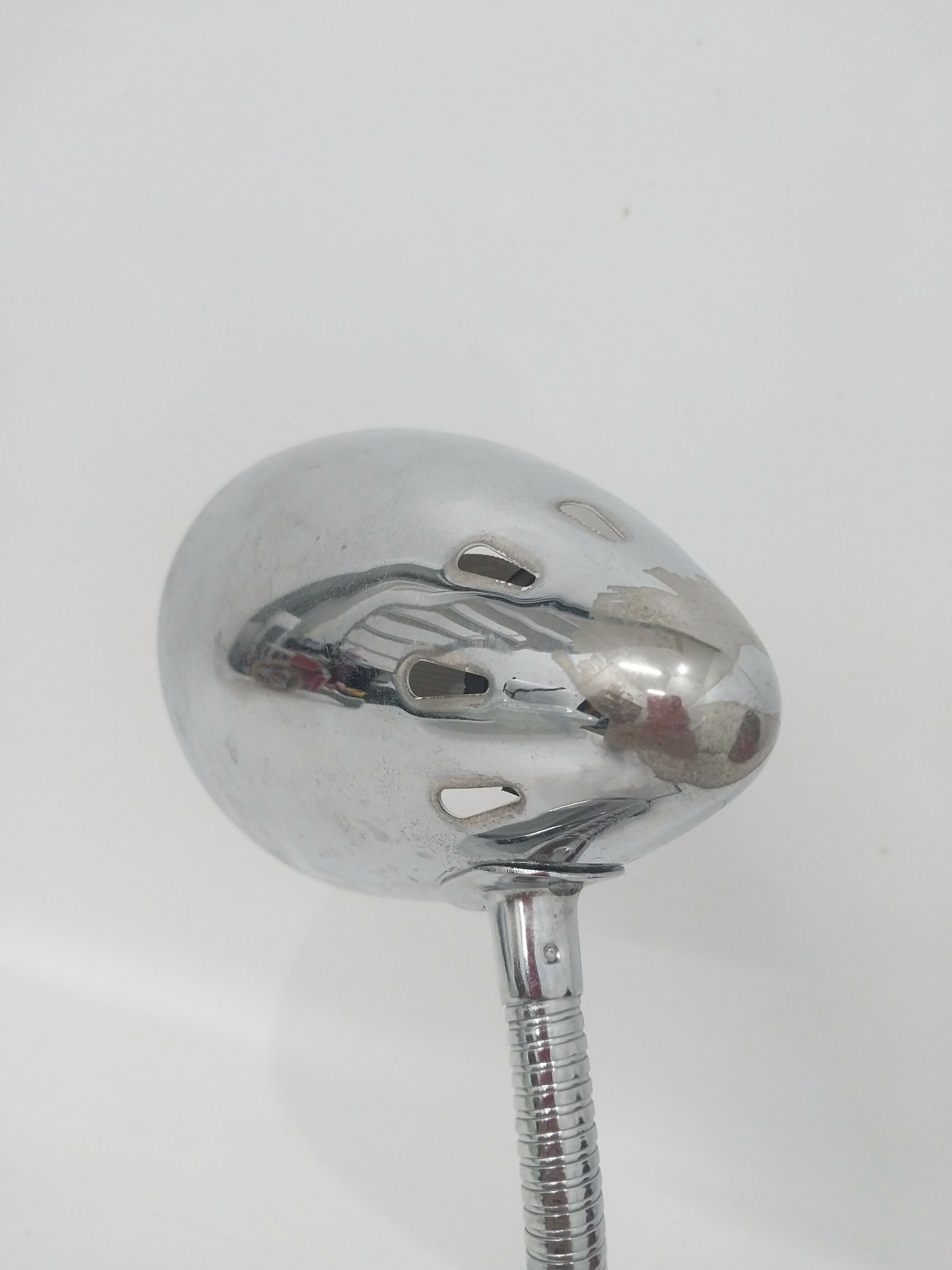 Luminária de Mesa Cromada