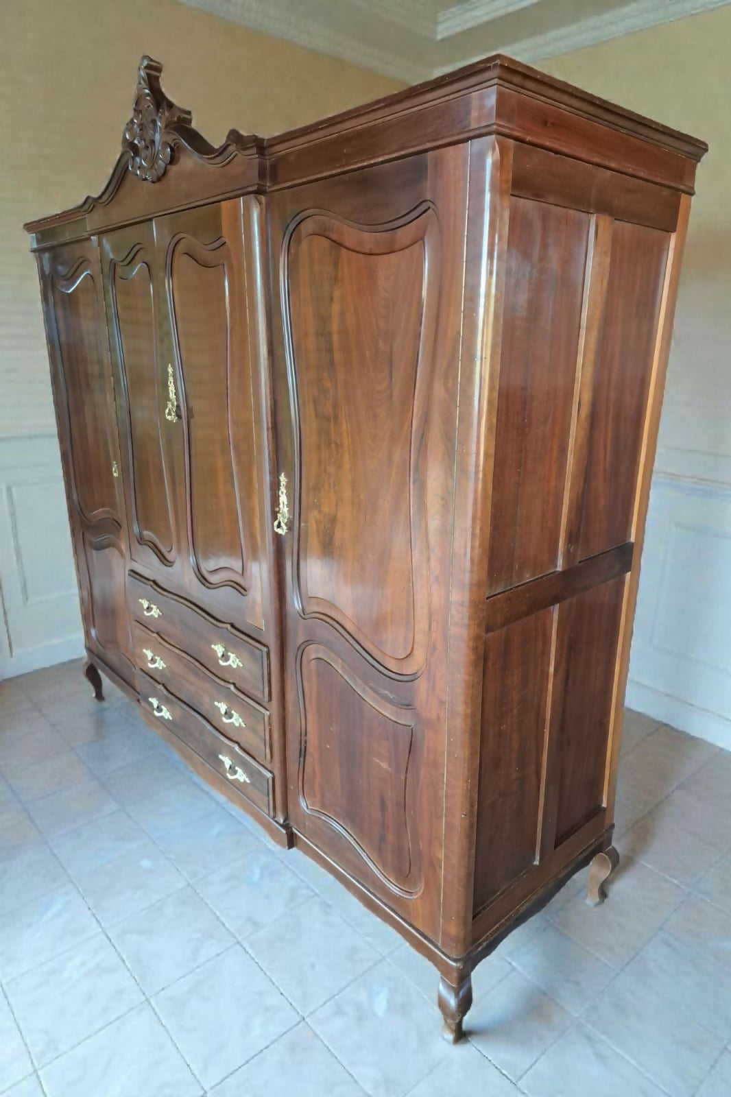 Guarda Roupas Luis XV de 1959