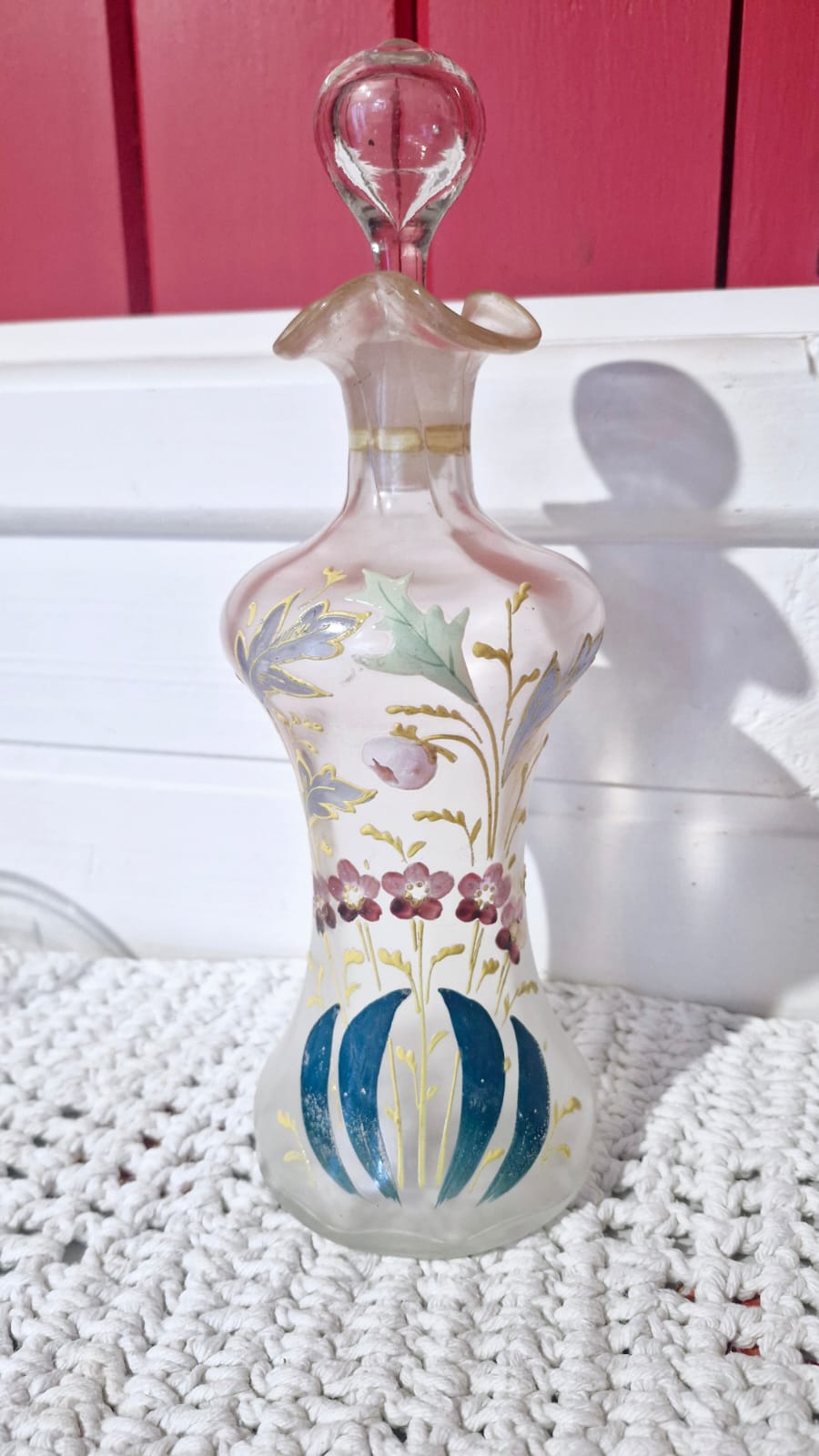 Encantadora Licoreira ao estilo veneziano, peça rara