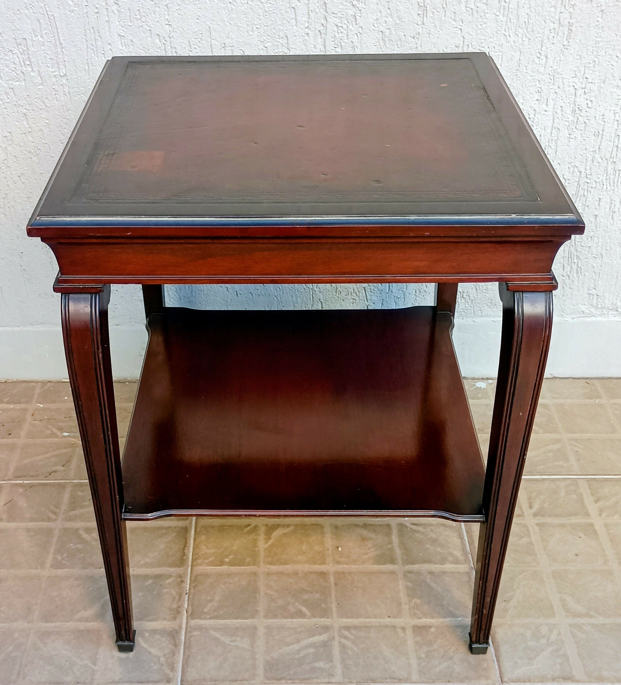 Mesa de Canto Clássica