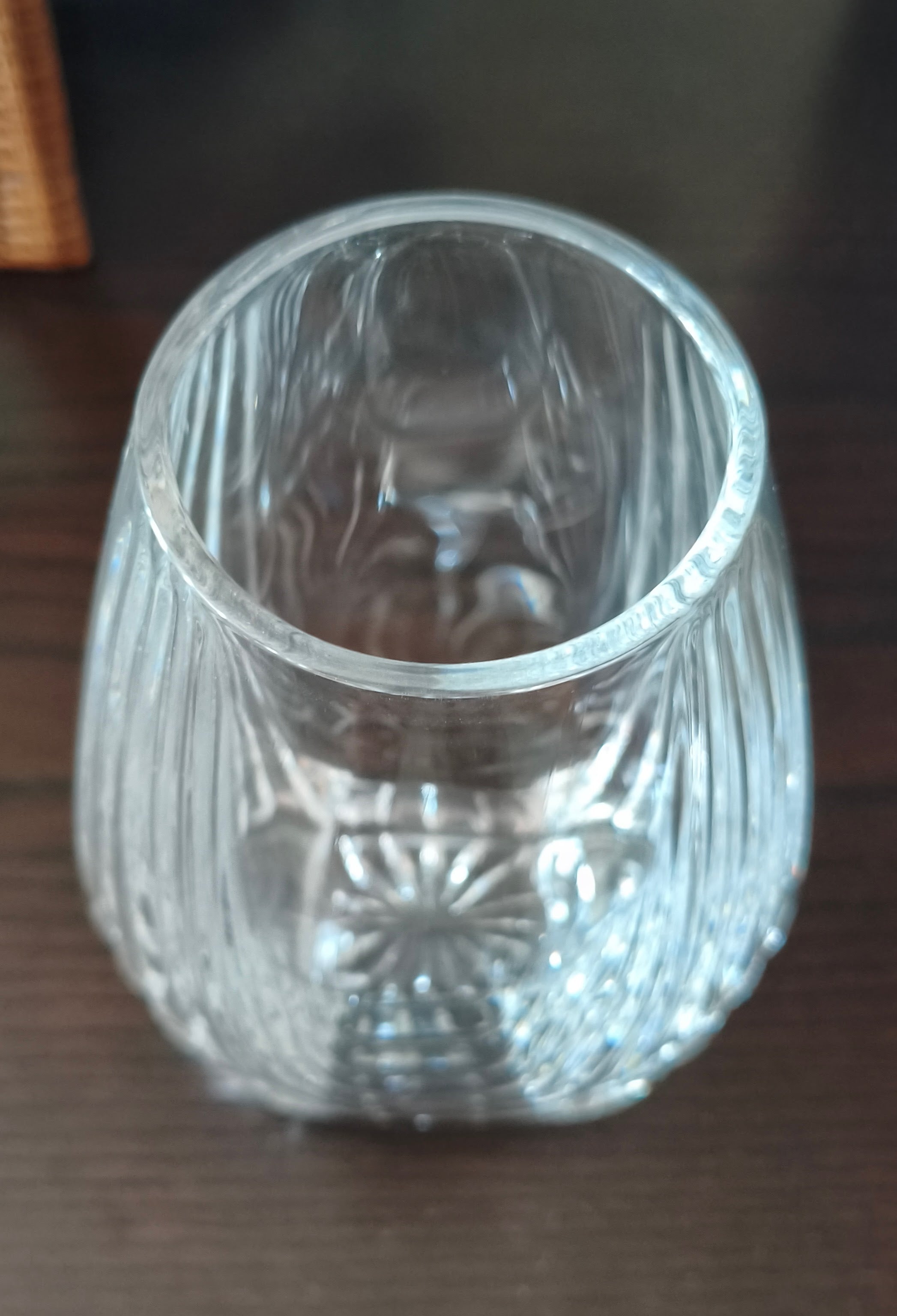 Vaso facetado