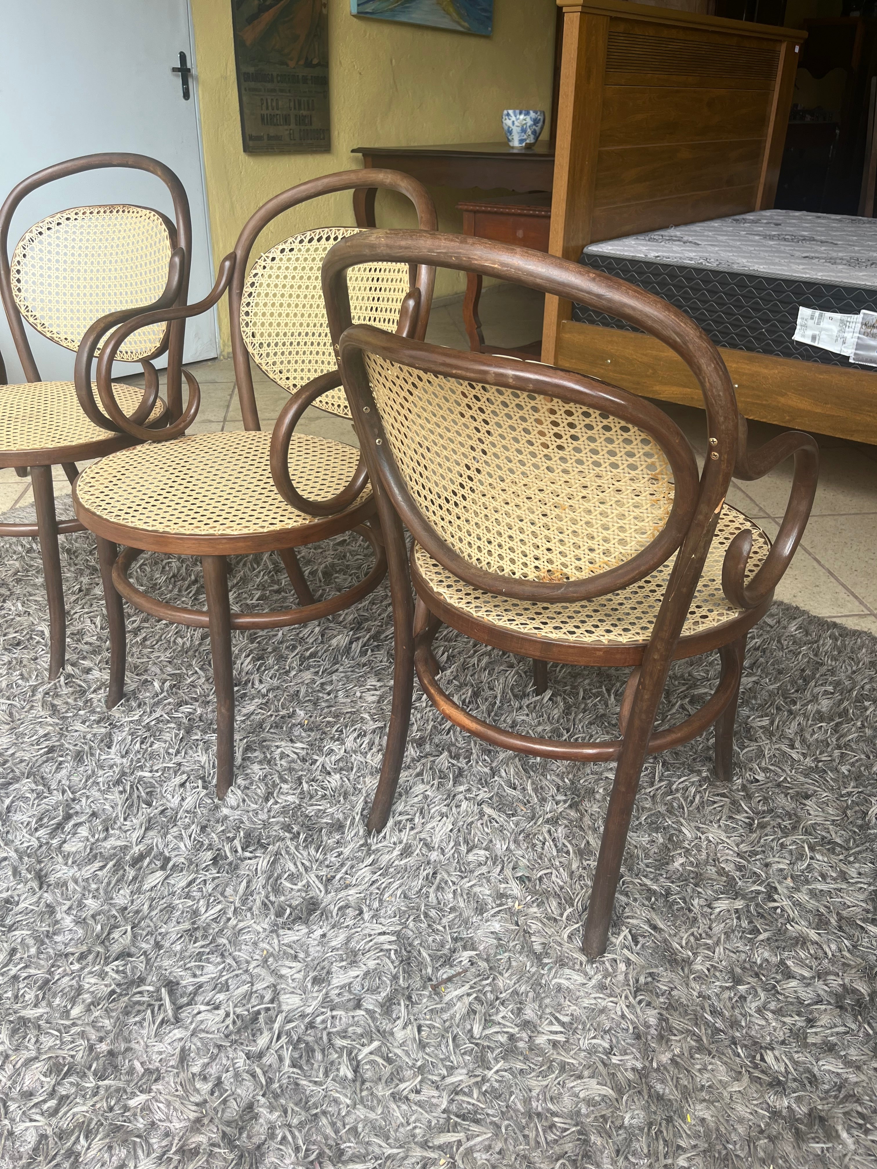 CADEIRAS THONART MODELO PANAMÁ COM SELO DE ORIGINALIDADE
